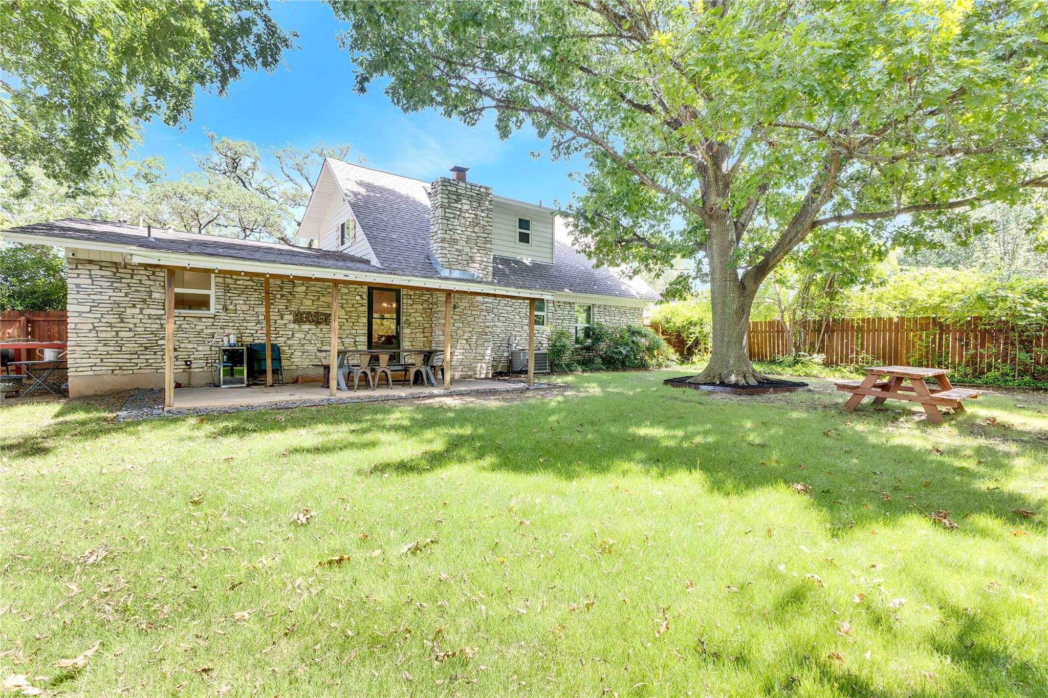 3306 S Pleasant Valley Rd, Austin, TX 78741