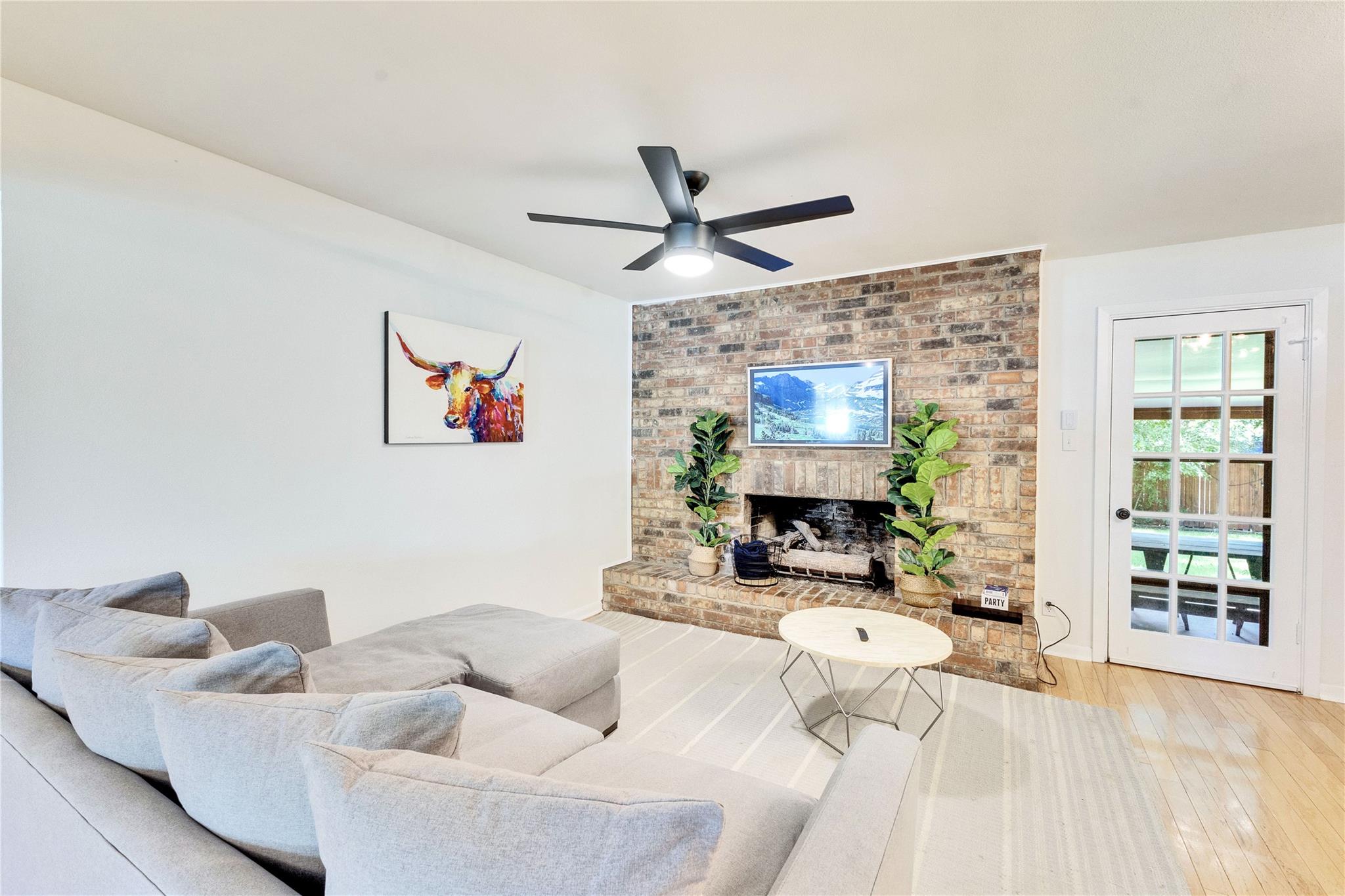 3306 S Pleasant Valley Rd, Austin, TX 78741