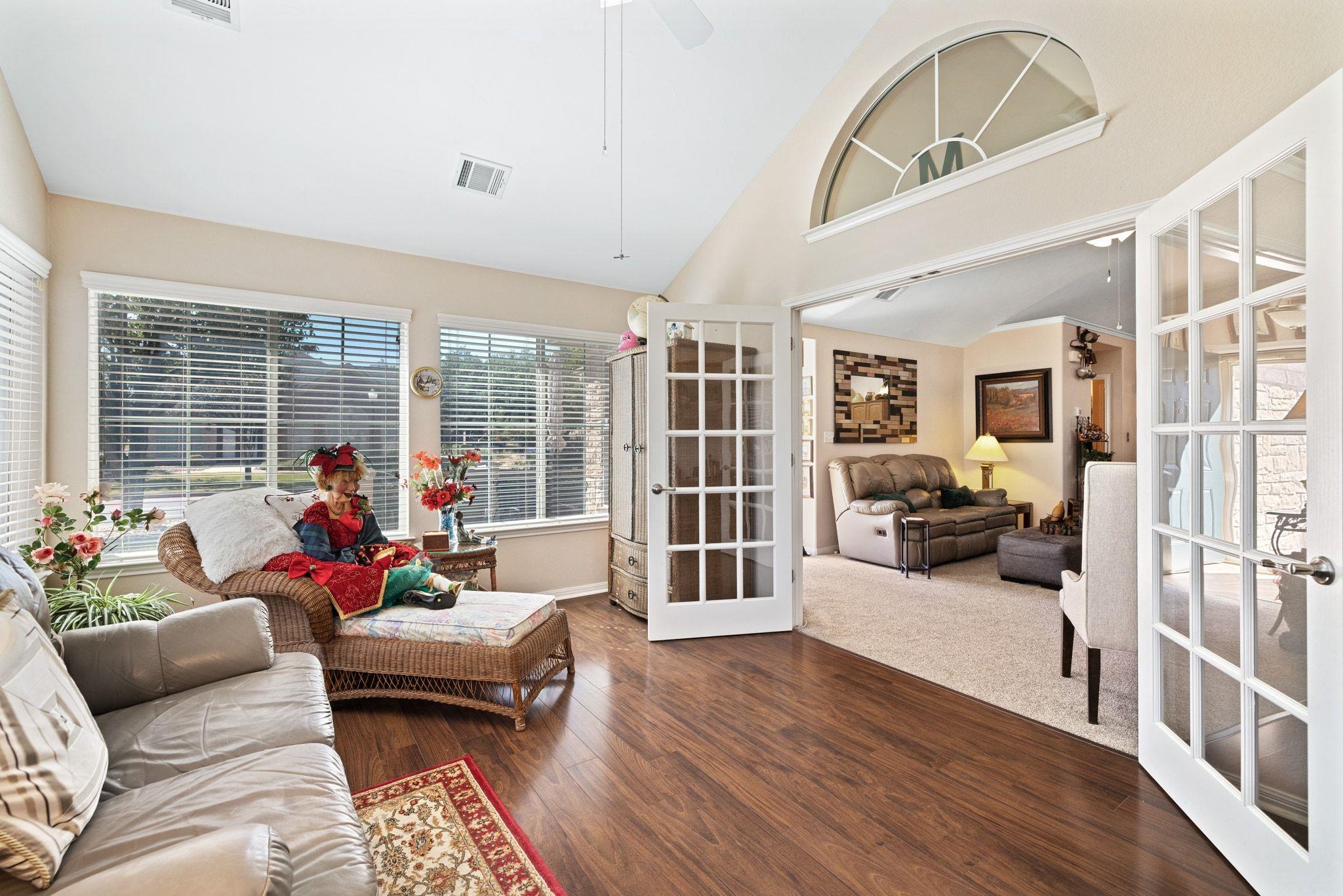 30 Wildwood Dr # 32, Georgetown, TX 78633