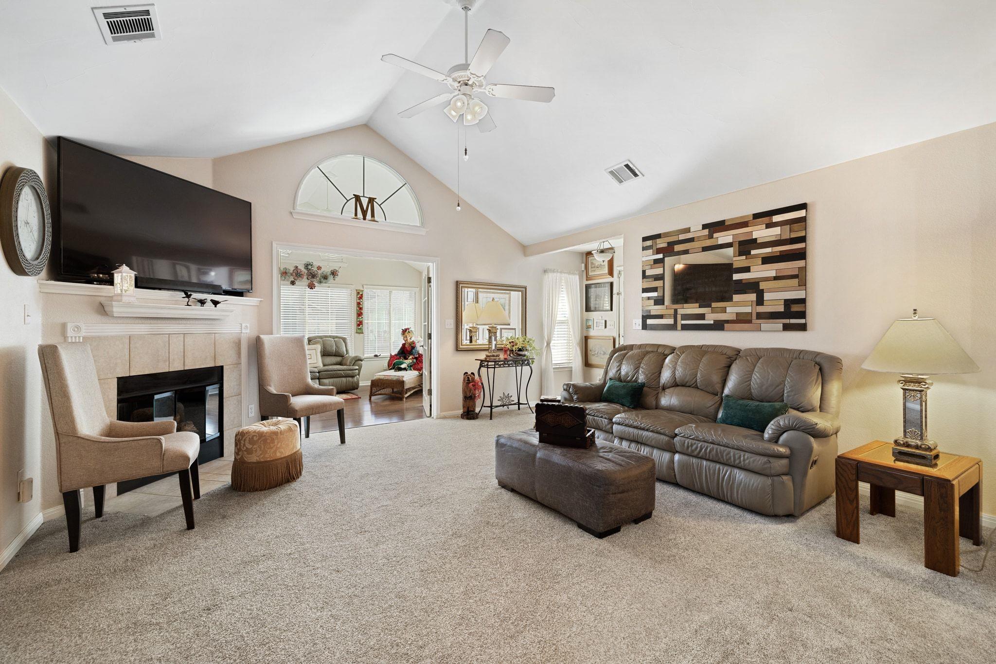 30 Wildwood Dr # 32, Georgetown, TX 78633