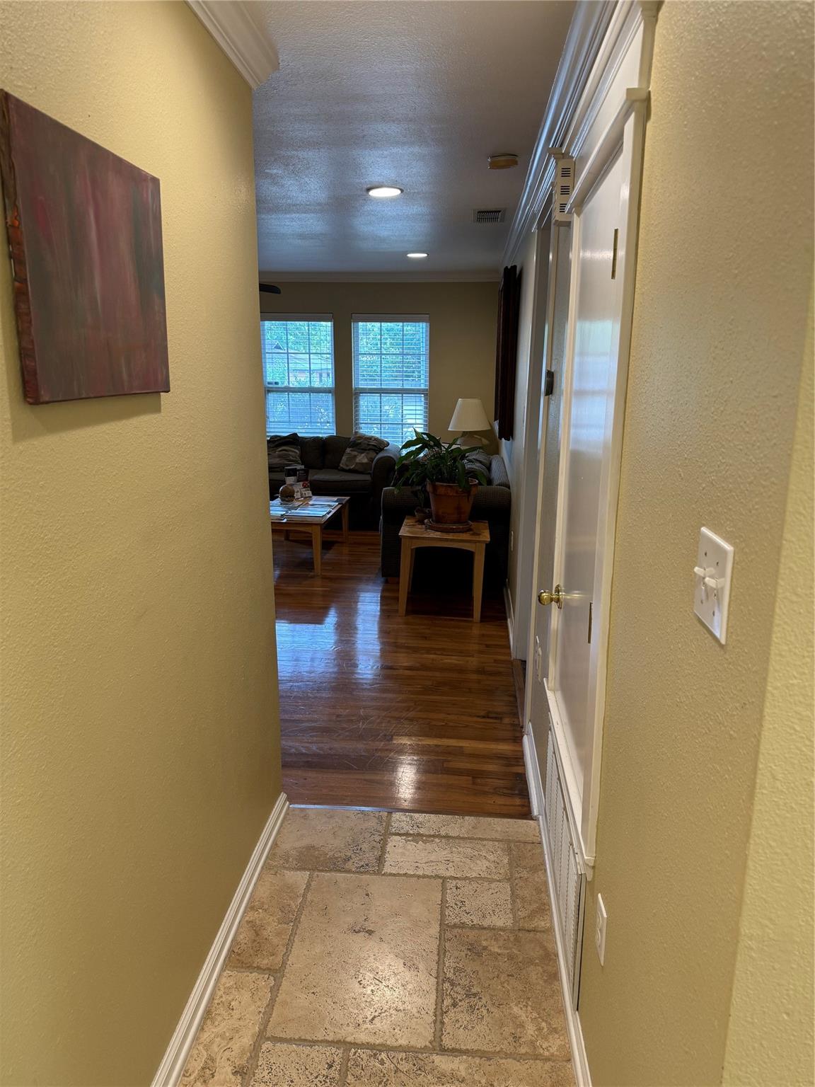 1504 W Koenig Ln, Austin, TX 78756