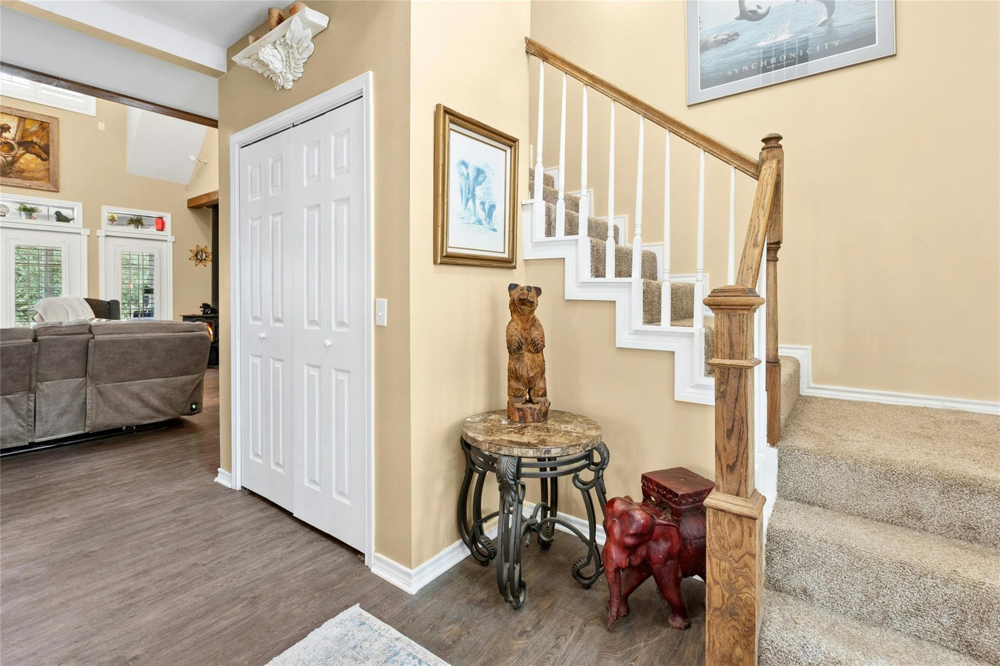 412 Woody Hollow Rd, Luling, TX 78648