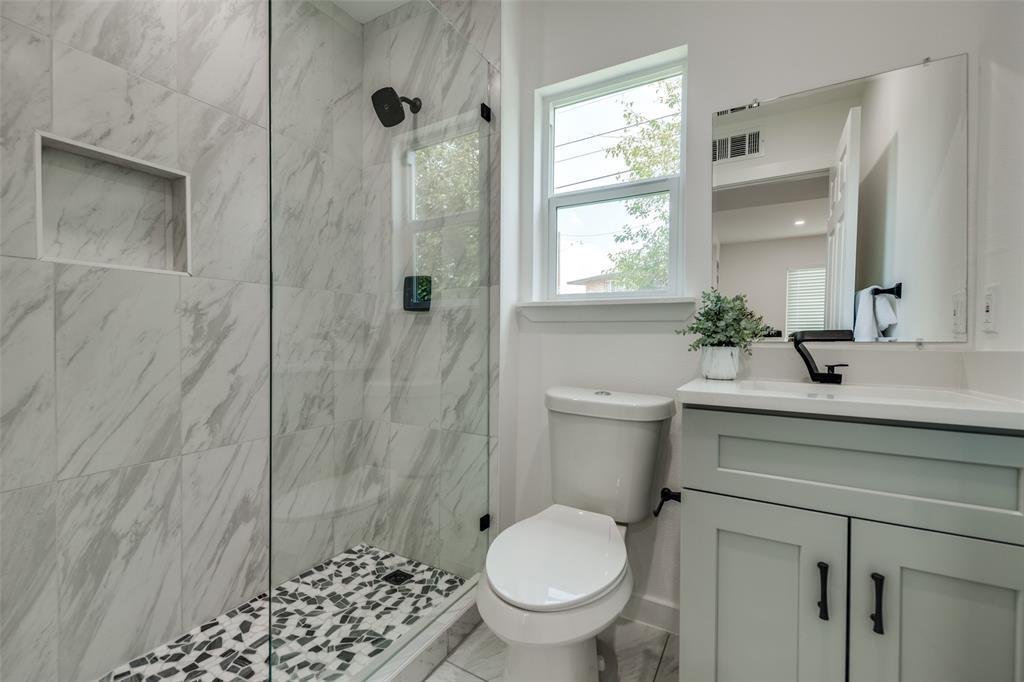 1101 Clayton Ln # B-107, Austin, TX 78723