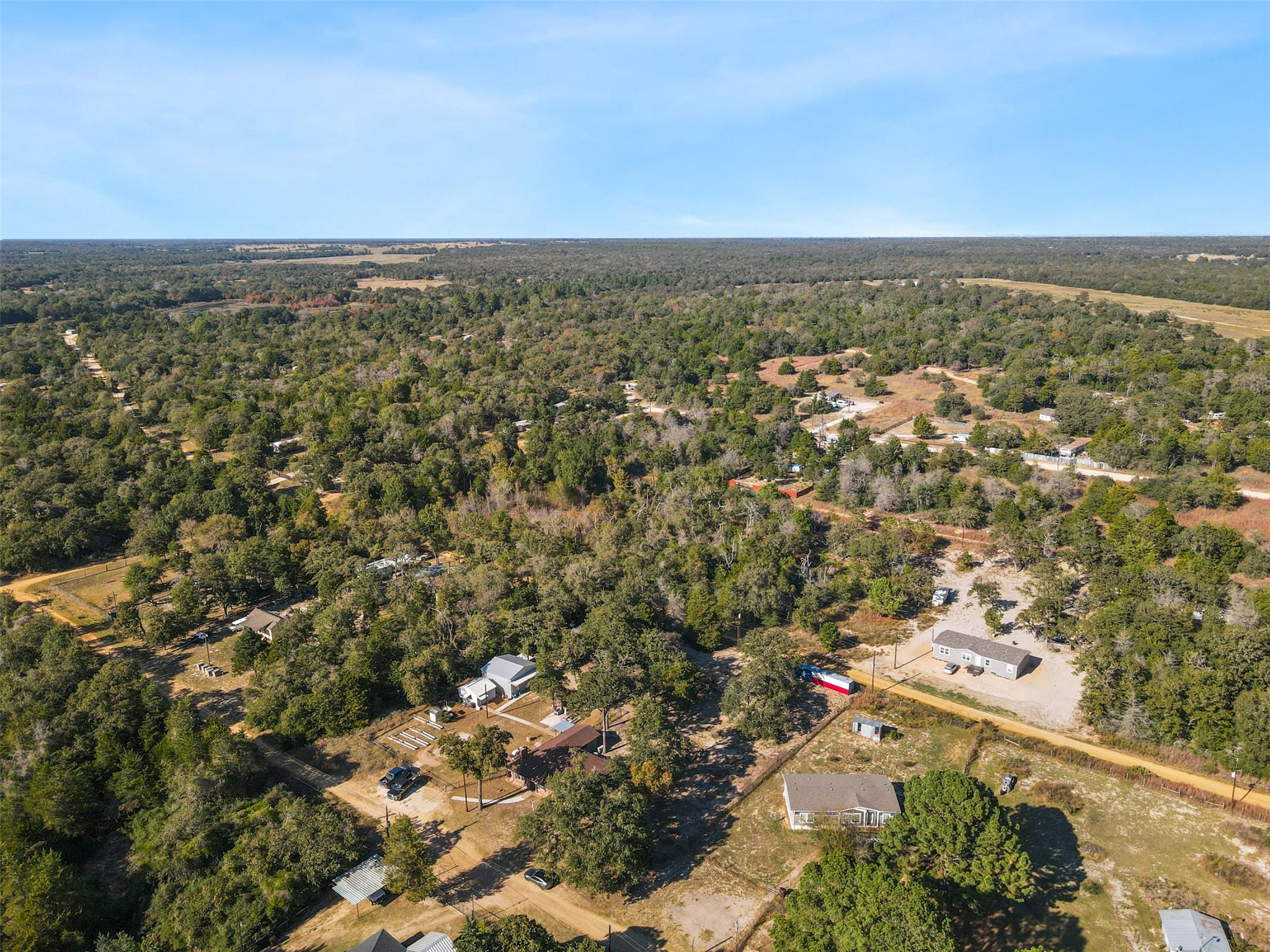 316 Holly Dr, Caldwell, TX 77836