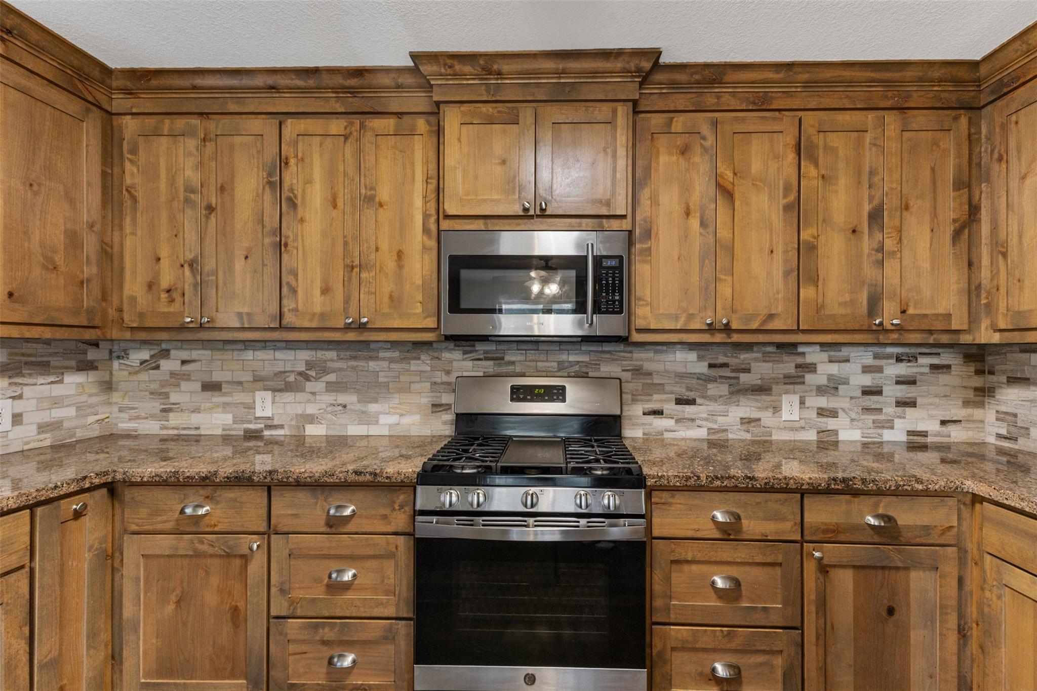 316 Holly Dr, Caldwell, TX 77836