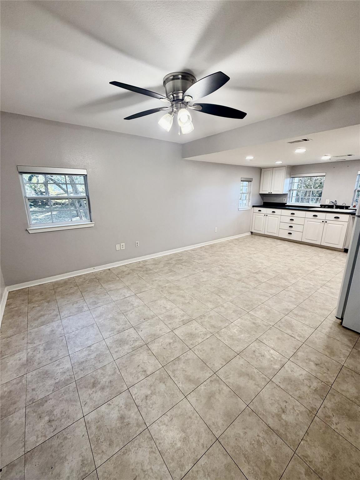 19050 W FM150 # 1, Driftwood, TX 78619