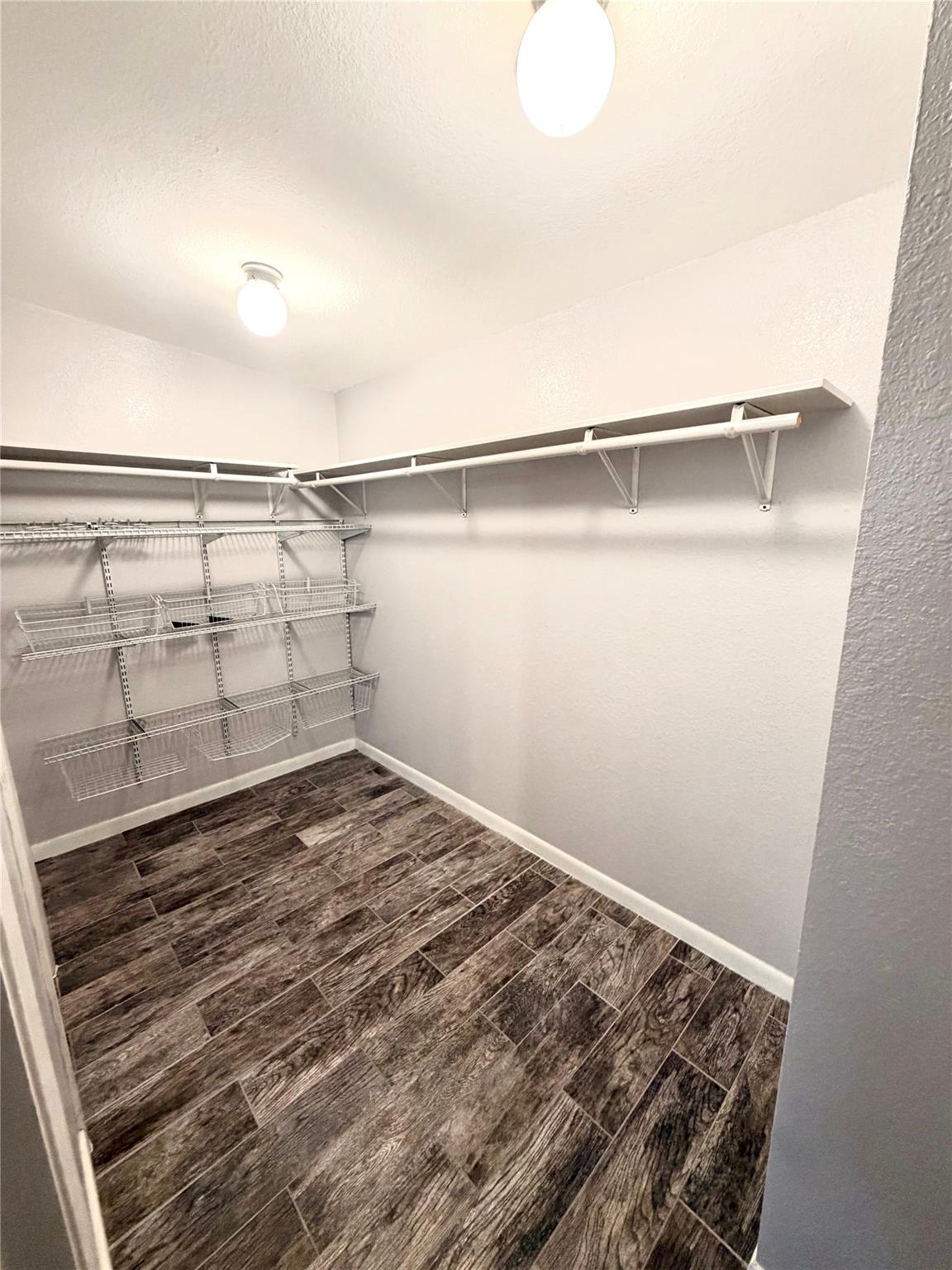 19050 W FM150 # 1, Driftwood, TX 78619