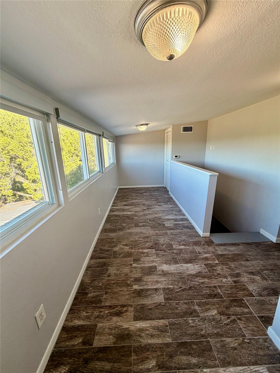 19050 W FM150 # 1, Driftwood, TX 78619