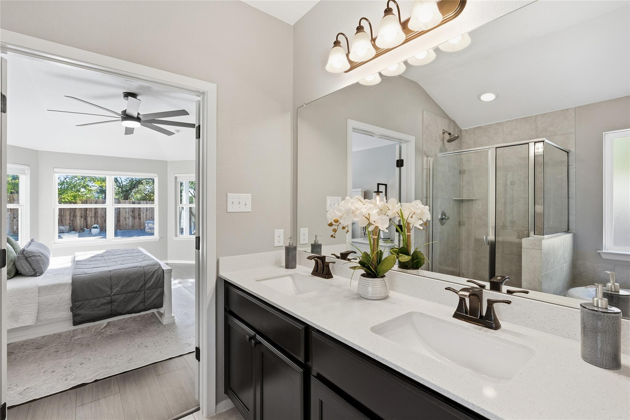 3005 Newton Dr, Lago Vista, TX 78645