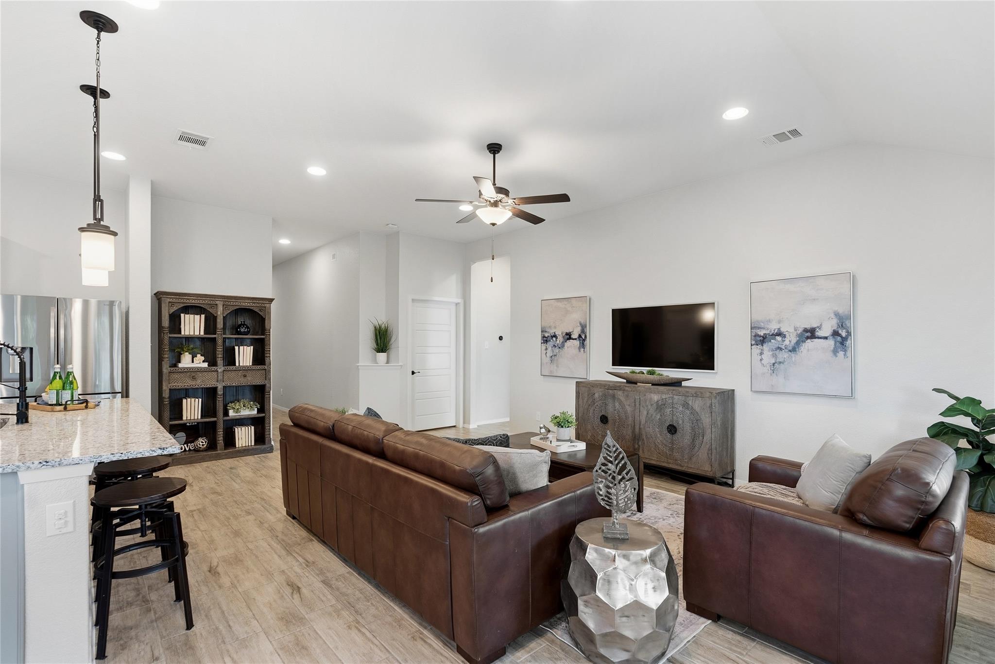 3005 Newton Dr, Lago Vista, TX 78645