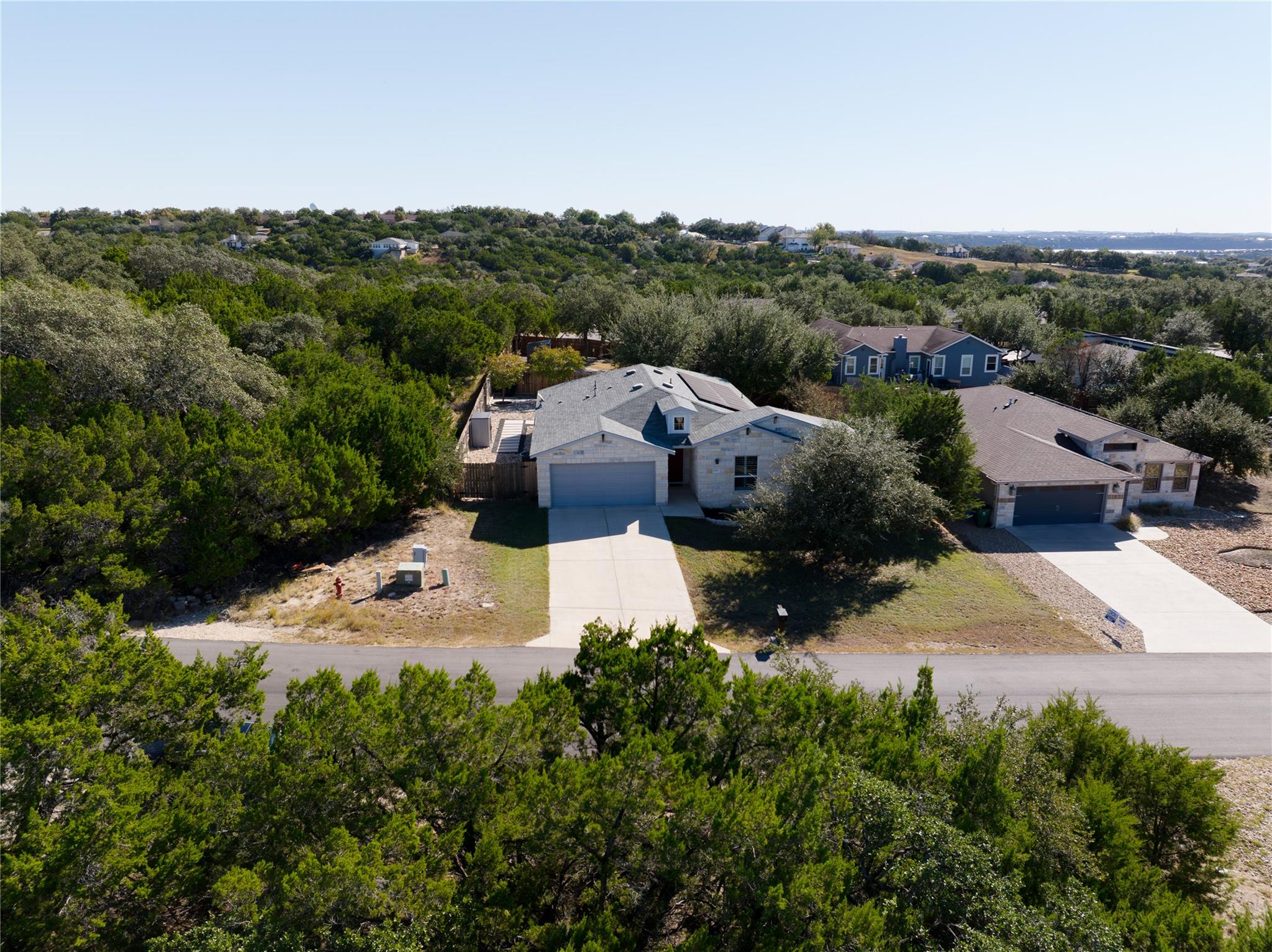 3005 Newton Dr, Lago Vista, TX 78645