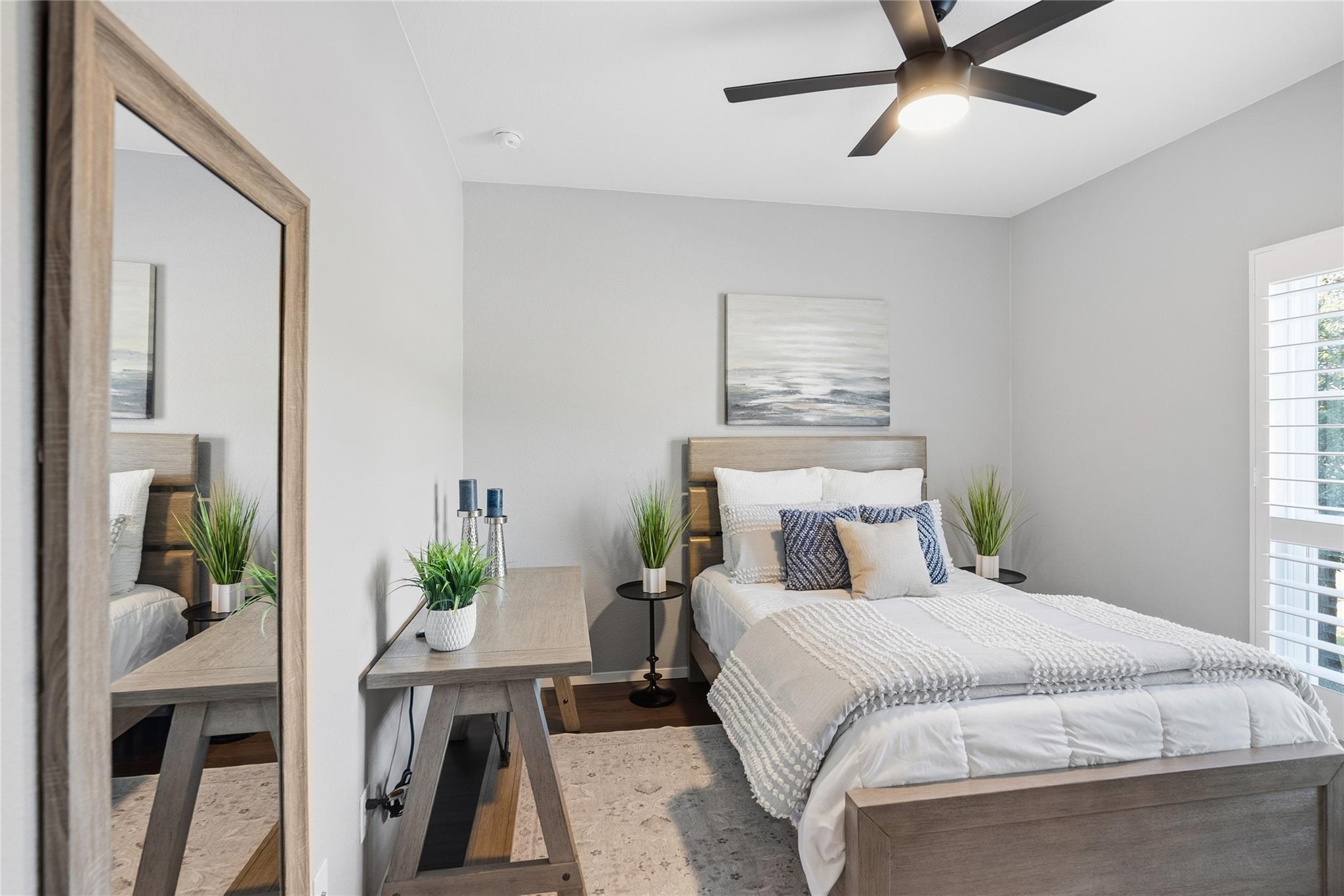 3005 Newton Dr, Lago Vista, TX 78645