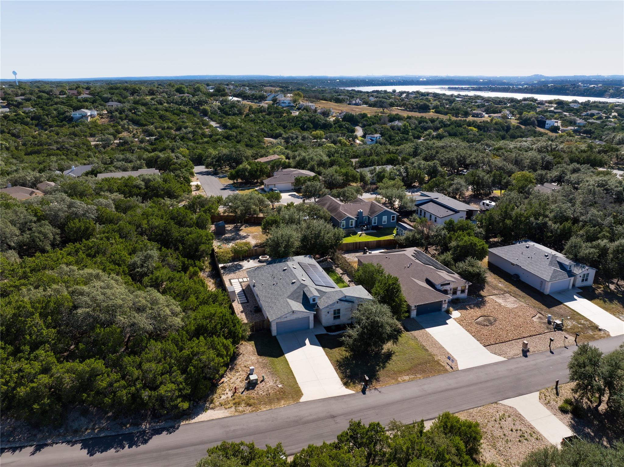 3005 Newton Dr, Lago Vista, TX 78645