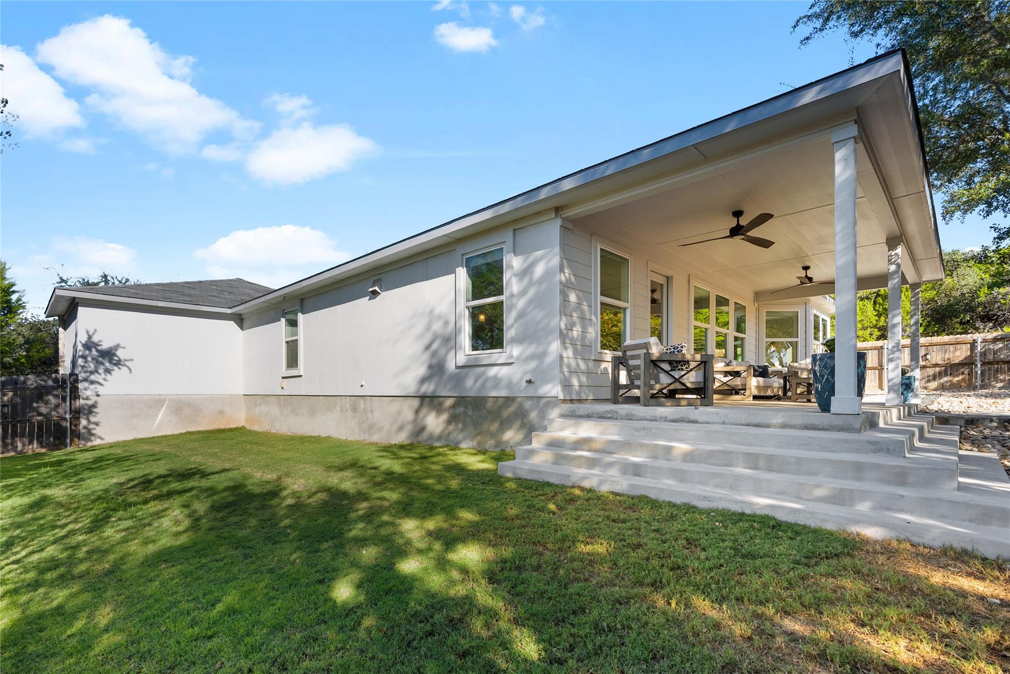 3005 Newton Dr, Lago Vista, TX 78645