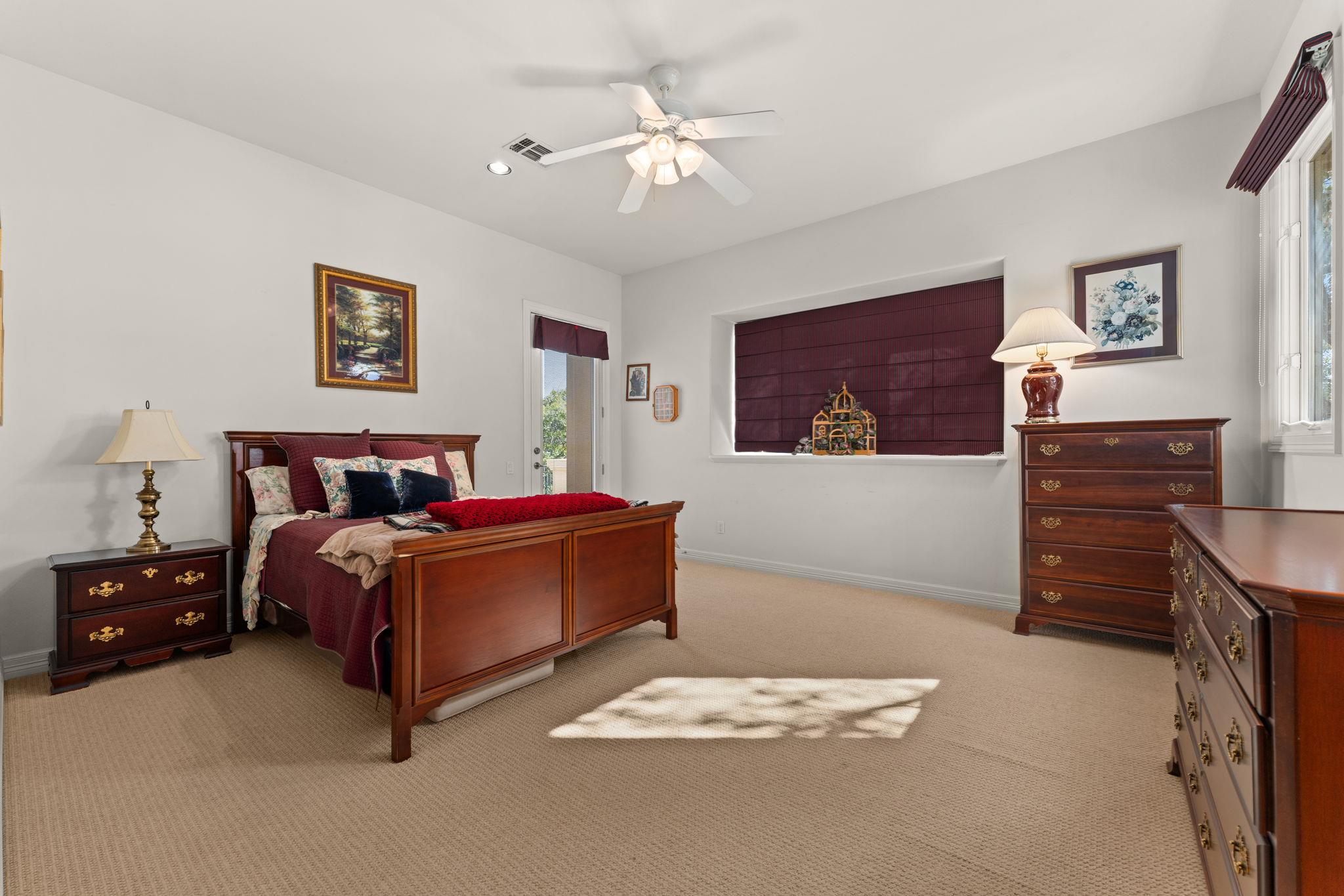 201 BELLA CIMA Dr, Austin, TX 78734