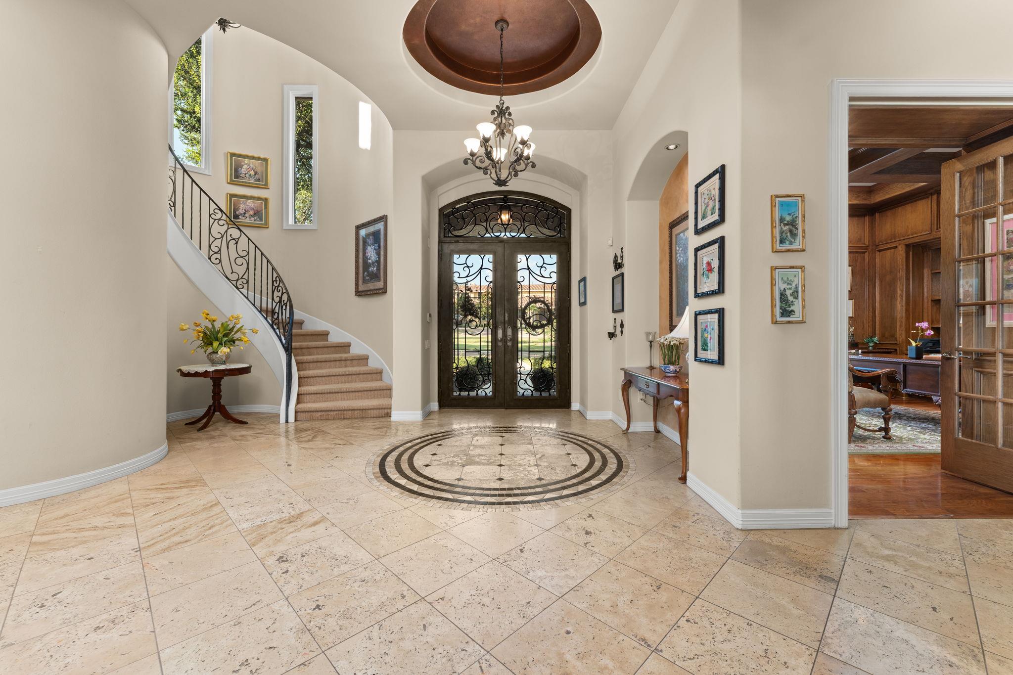 201 BELLA CIMA Dr, Austin, TX 78734