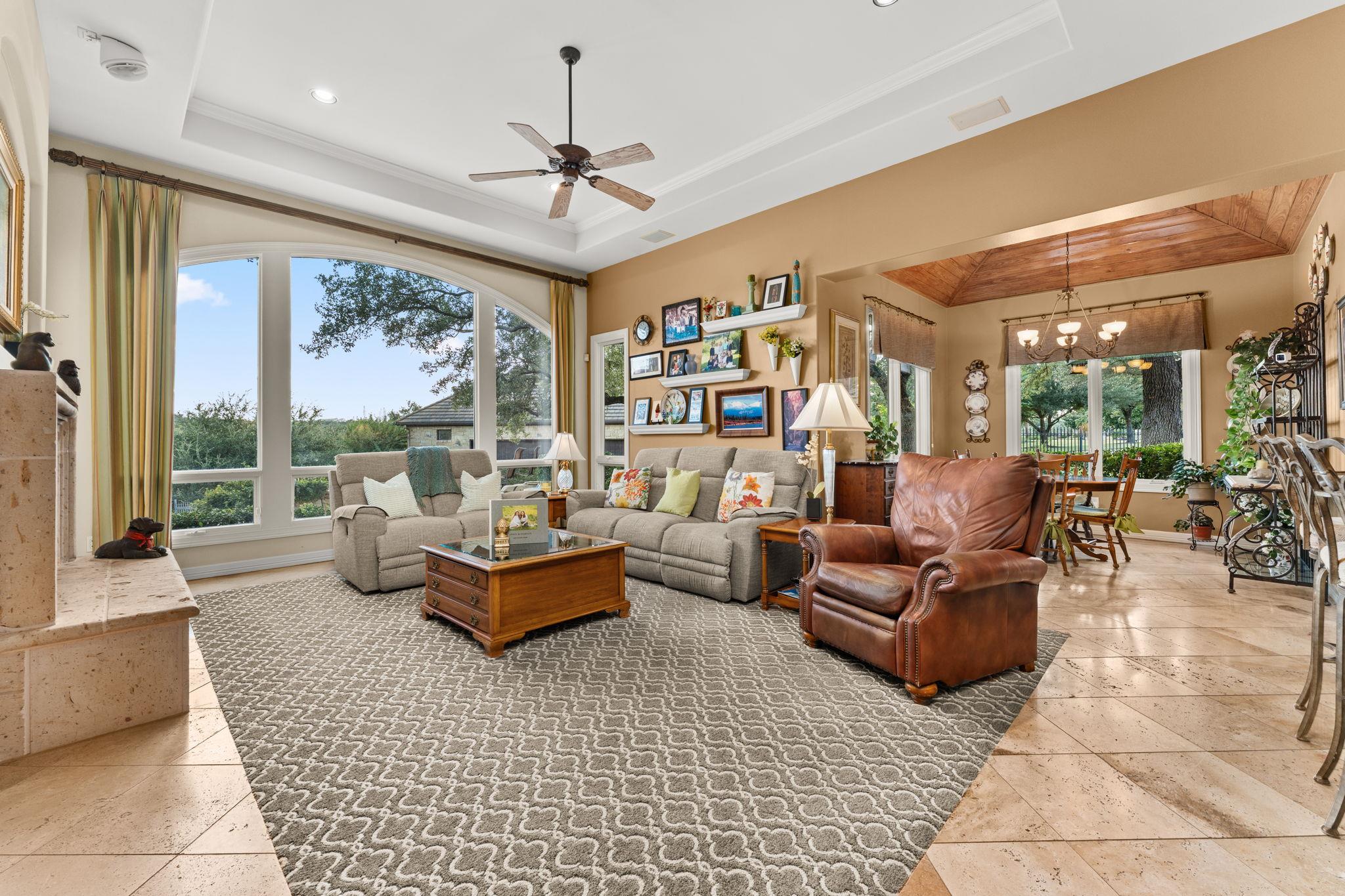 201 BELLA CIMA Dr, Austin, TX 78734