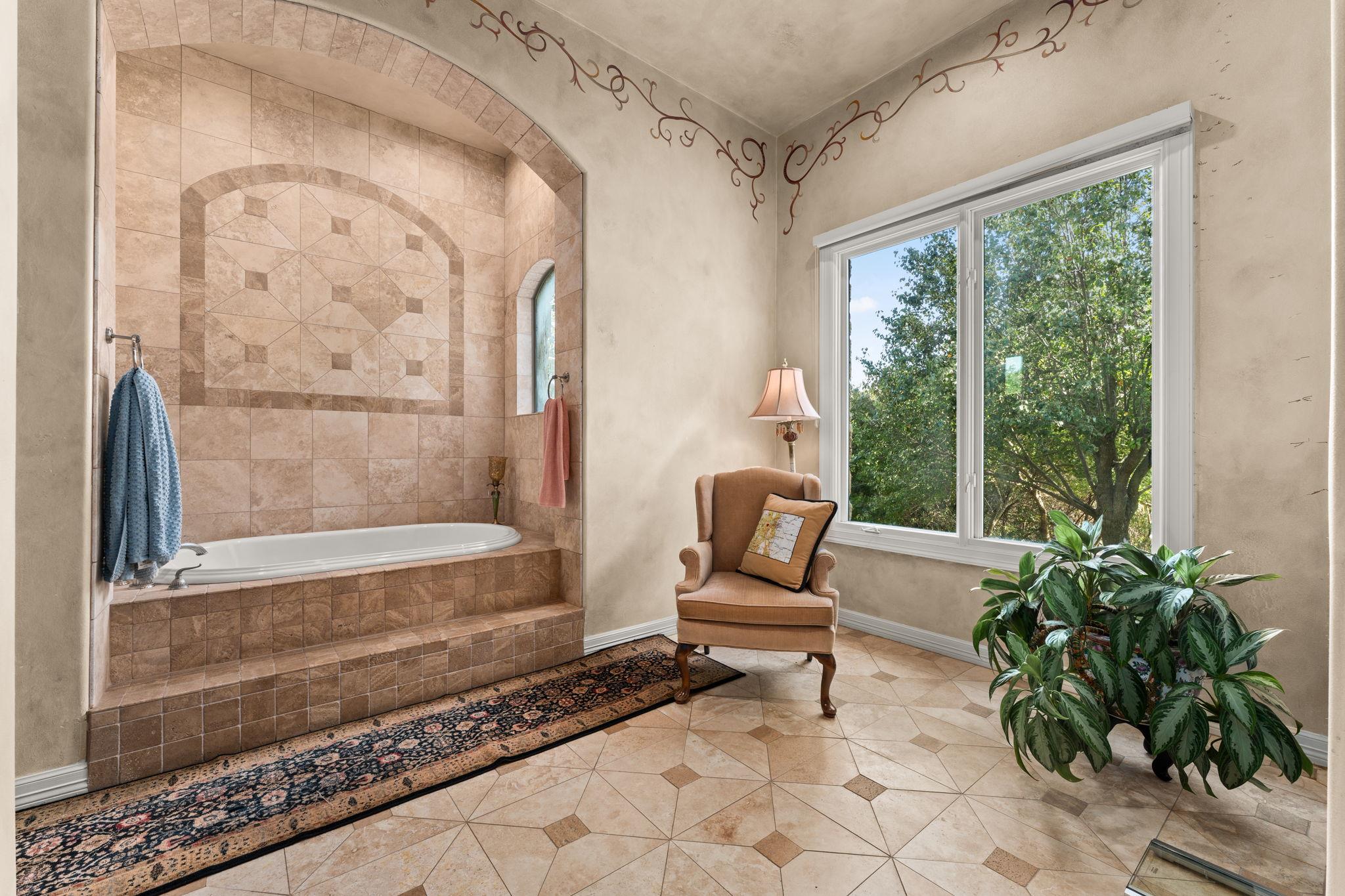 201 BELLA CIMA Dr, Austin, TX 78734