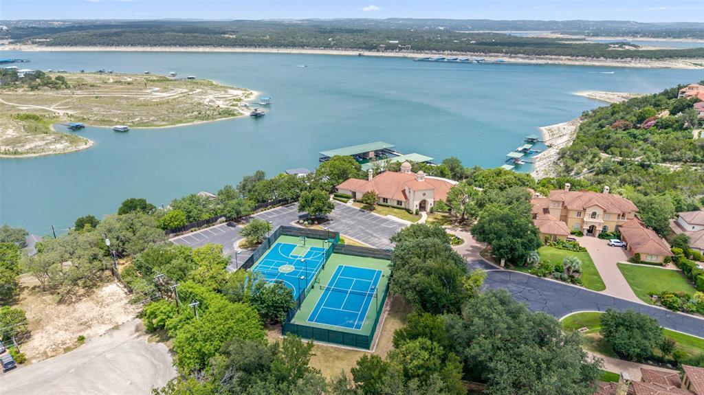 201 BELLA CIMA Dr, Austin, TX 78734