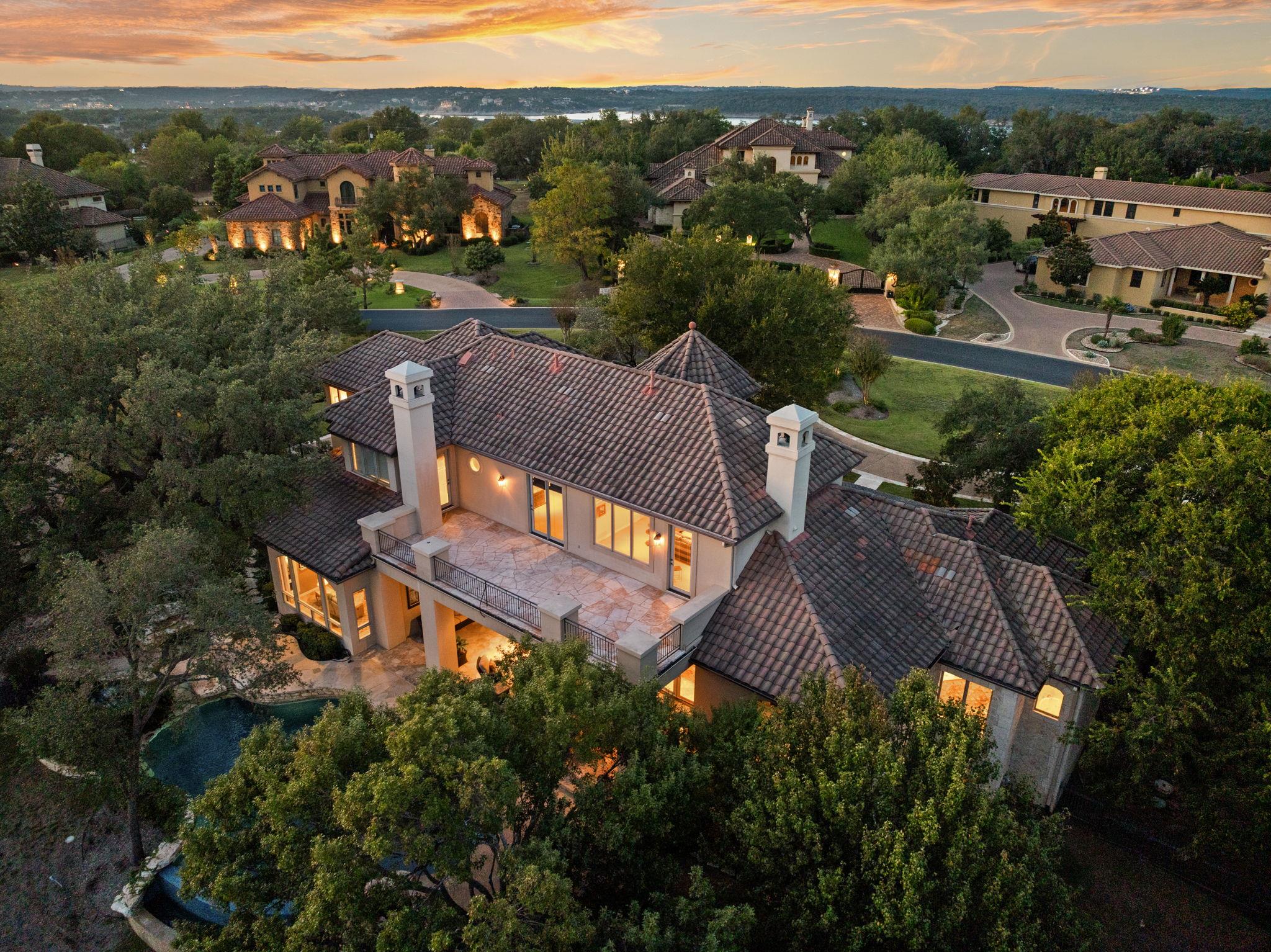 201 BELLA CIMA Dr, Austin, TX 78734