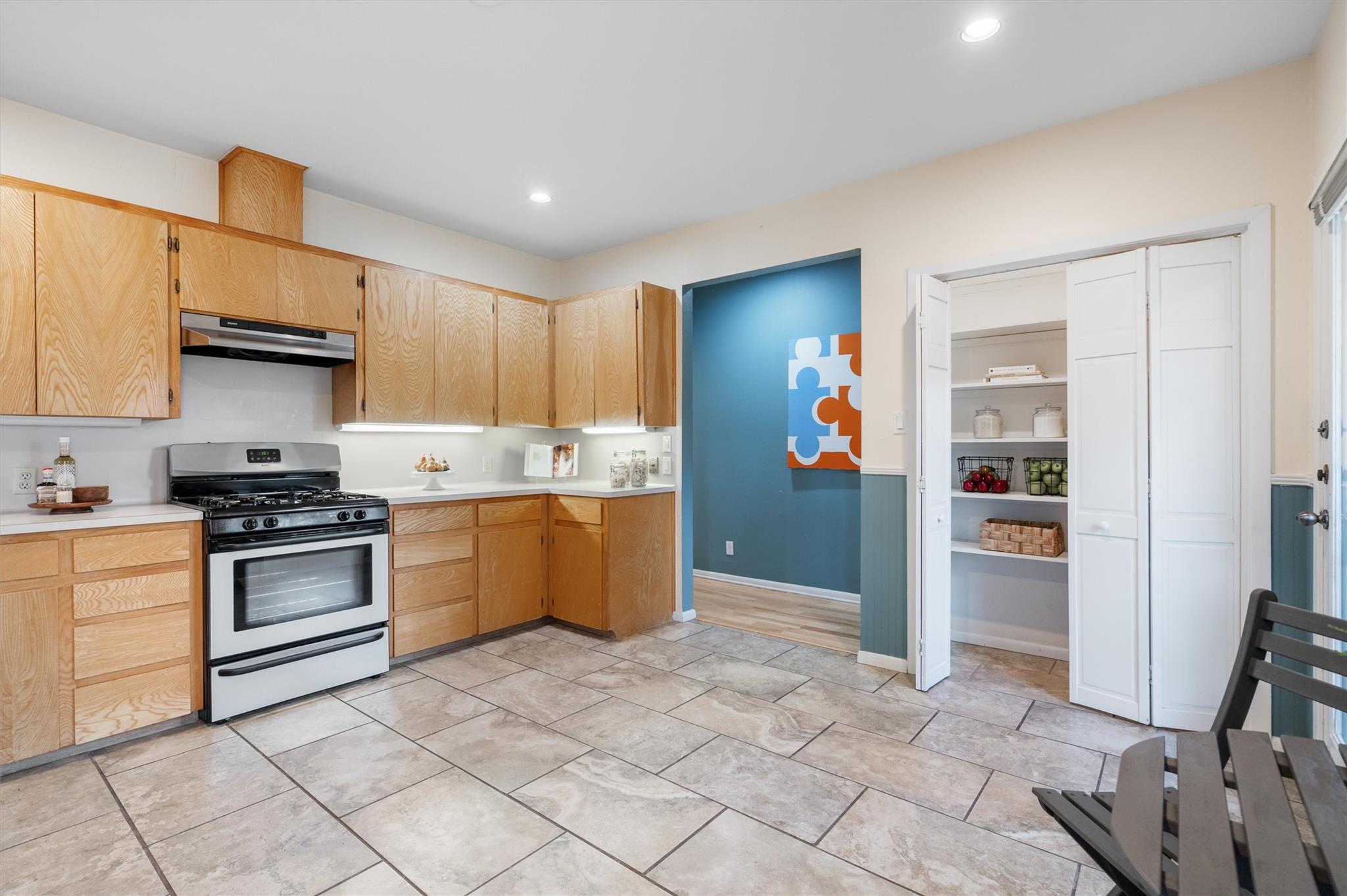 2116 Glendale Pl, Austin, TX 78704