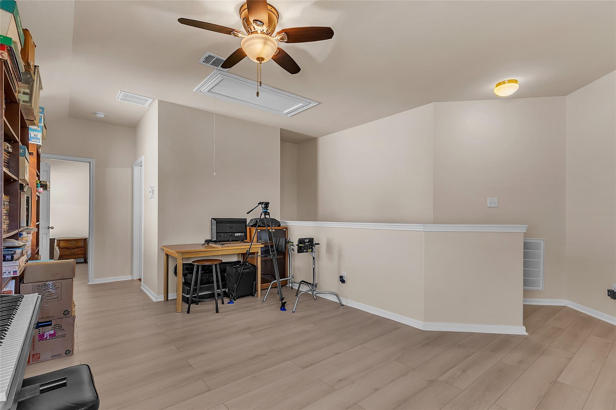 206 Linden Ln, San Marcos, TX 78666