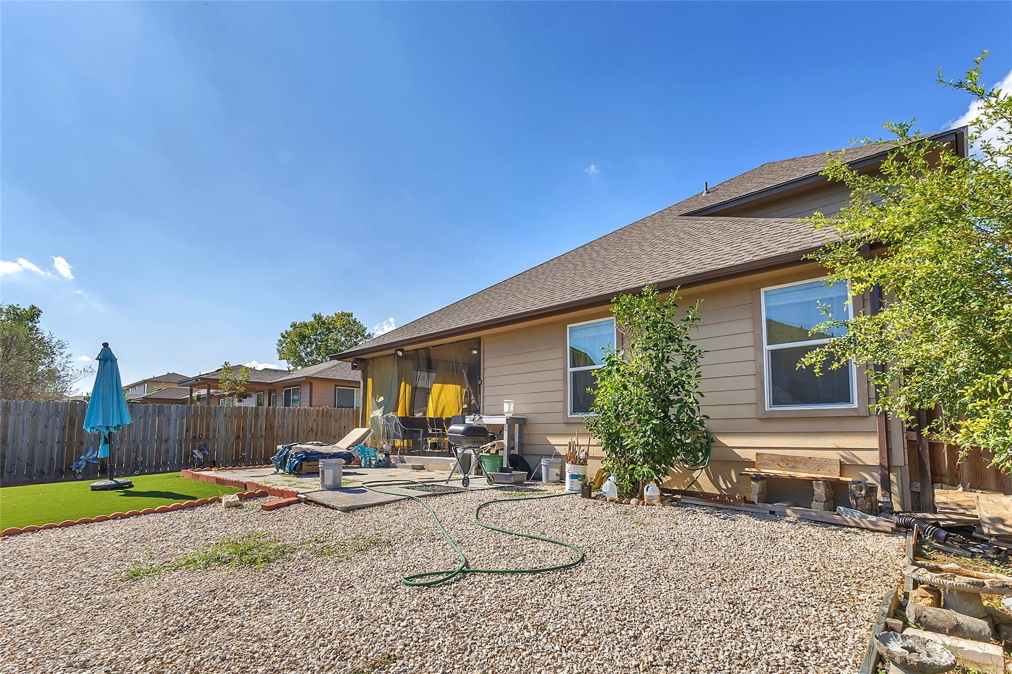 206 Linden Ln, San Marcos, TX 78666