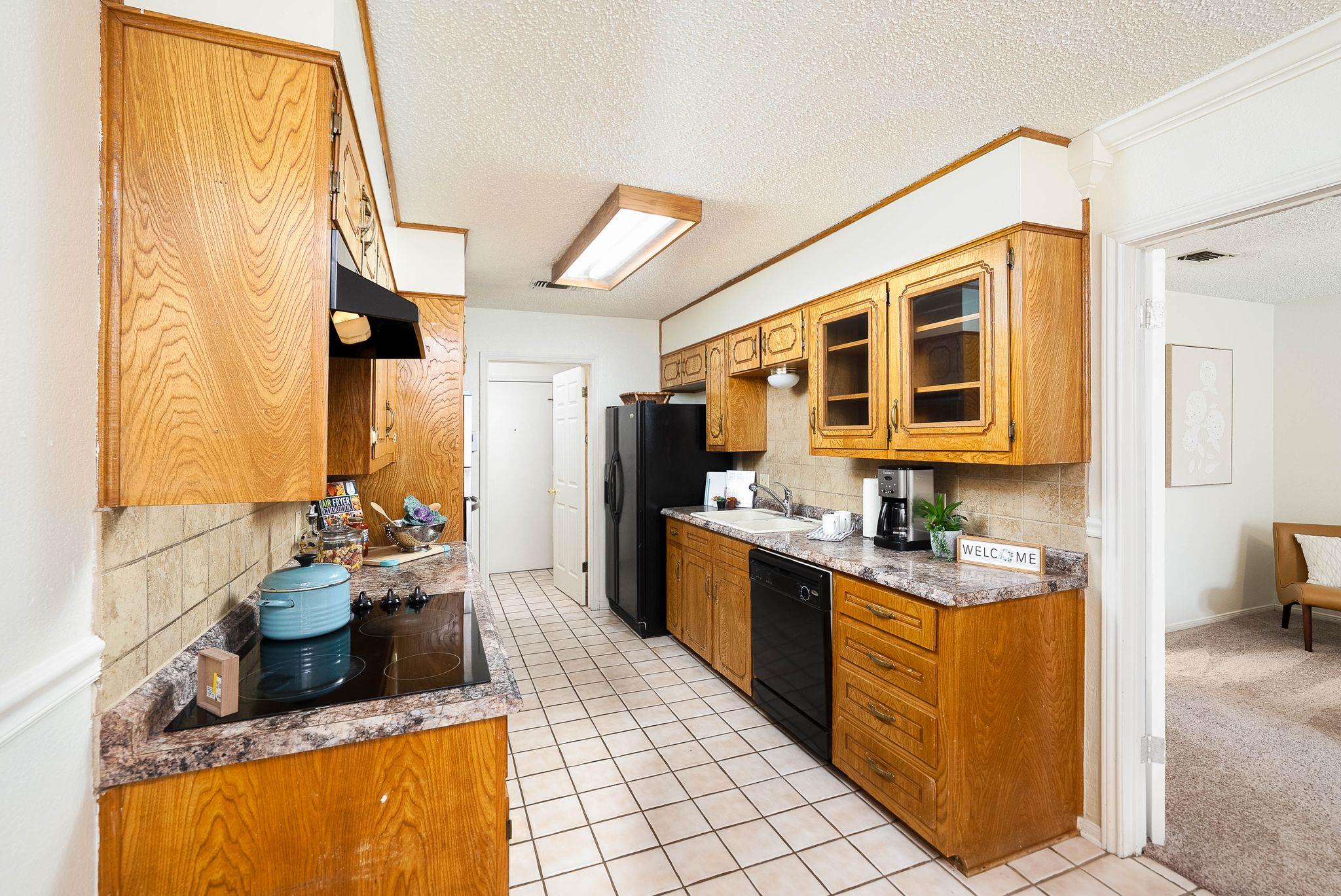 2710 Grasslands Dr, Killeen, TX 76549