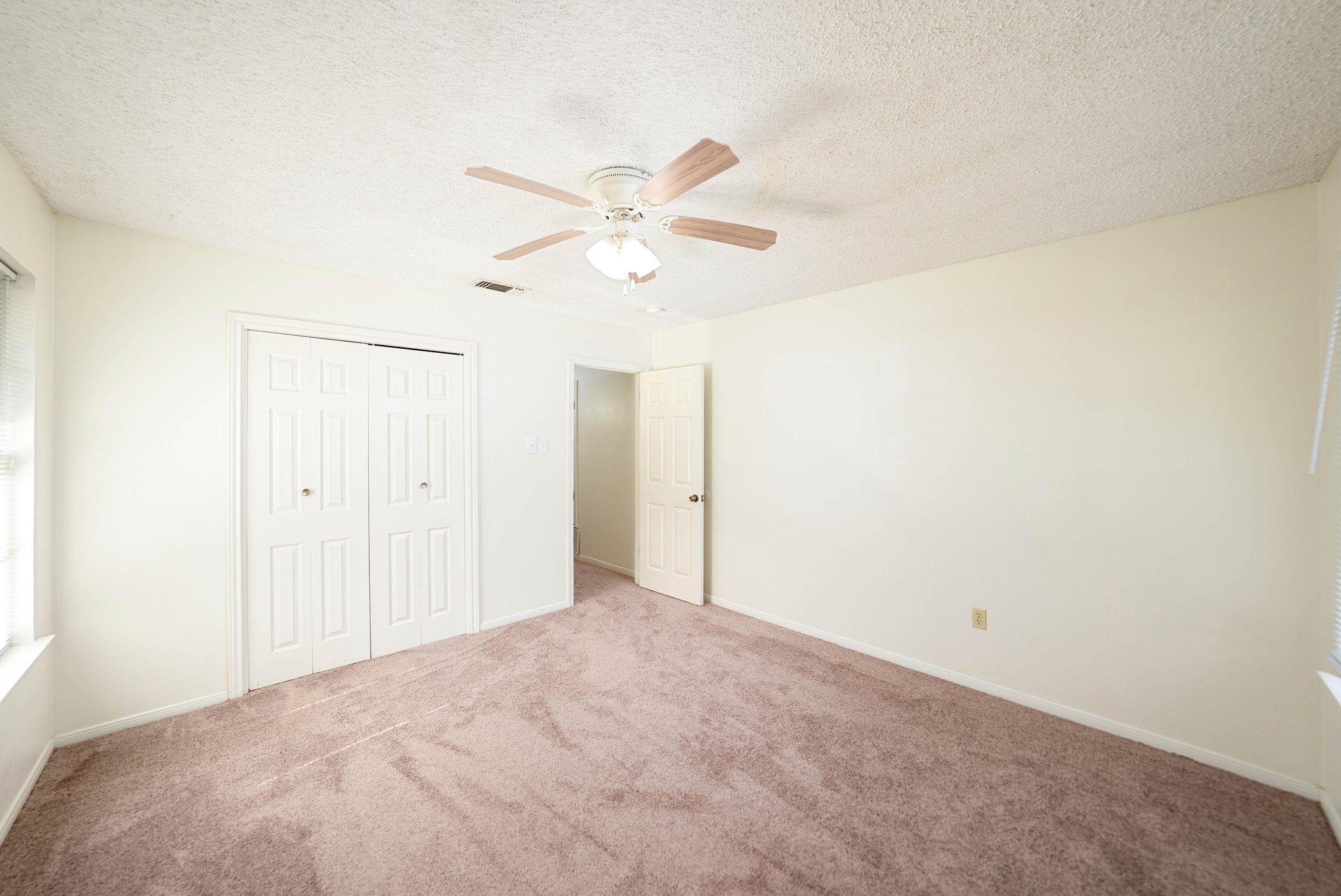 2710 Grasslands Dr, Killeen, TX 76549