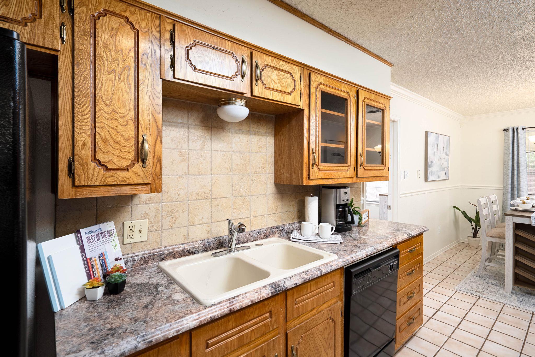 2710 Grasslands Dr, Killeen, TX 76549