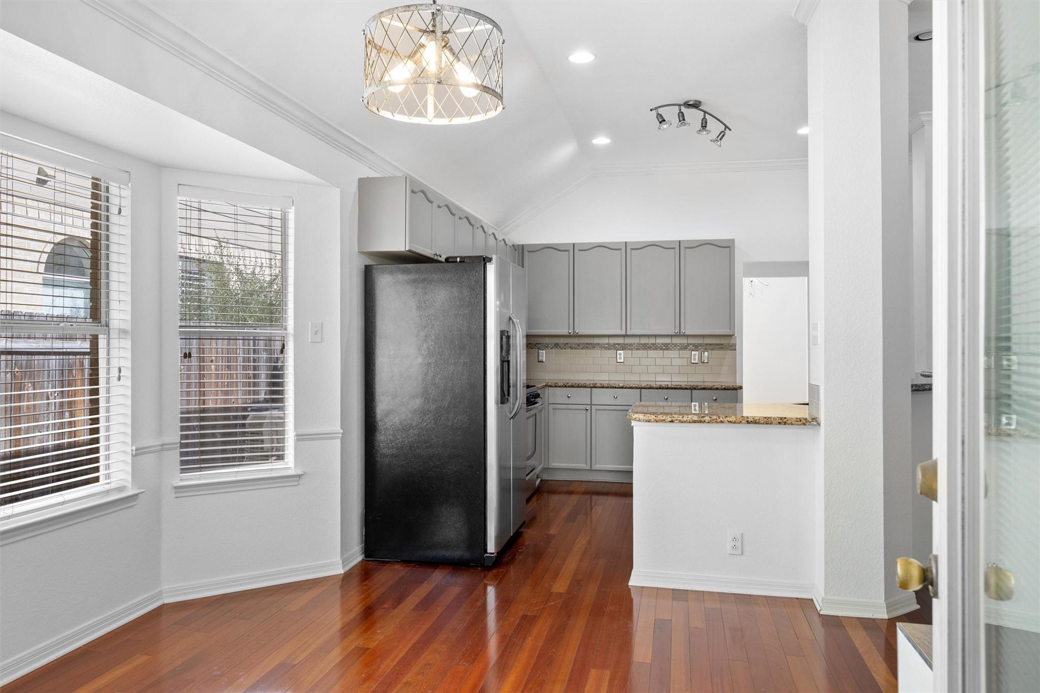 7124 Quimper Ln, Austin, TX 78749