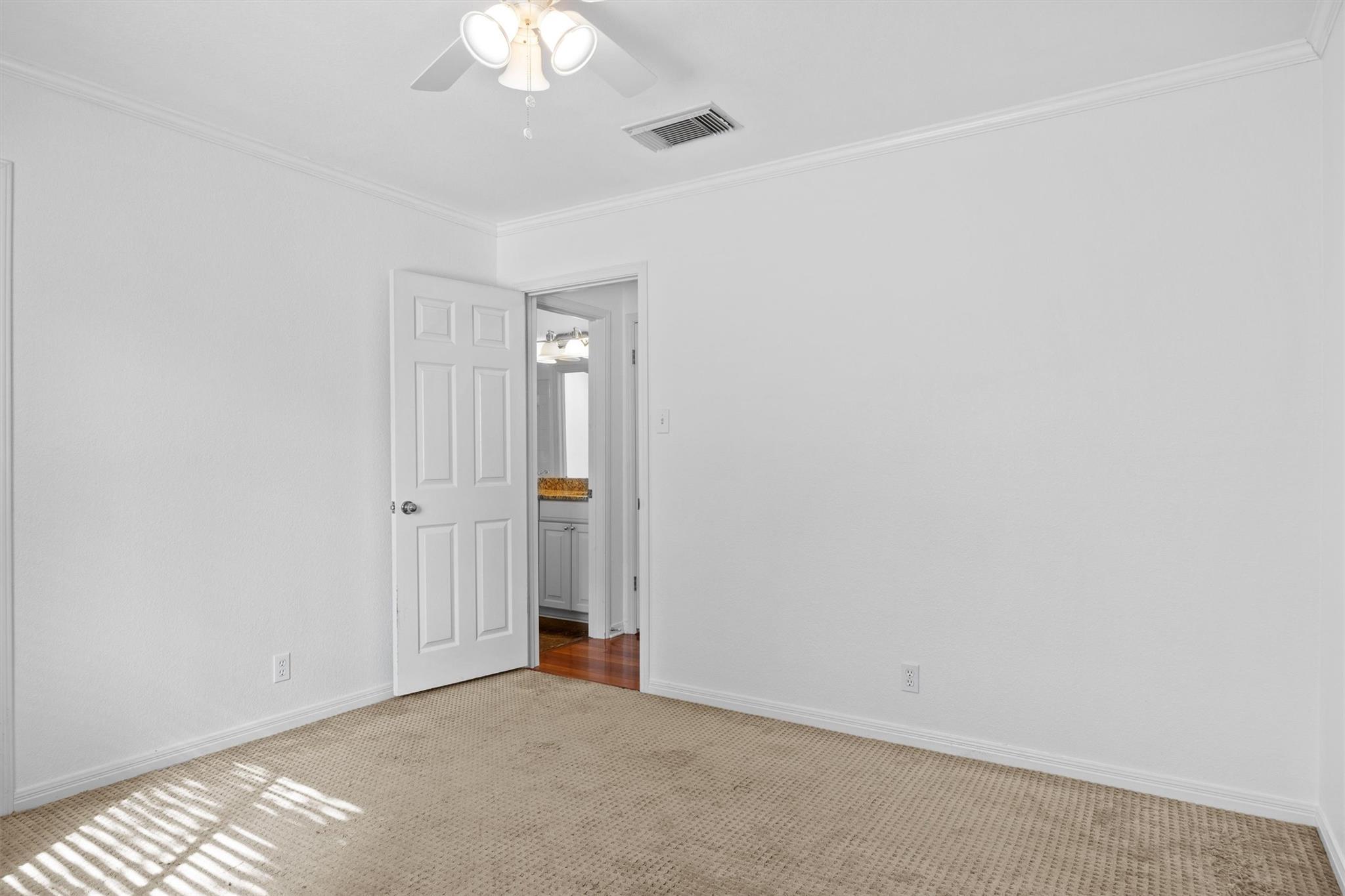 7124 Quimper Ln, Austin, TX 78749