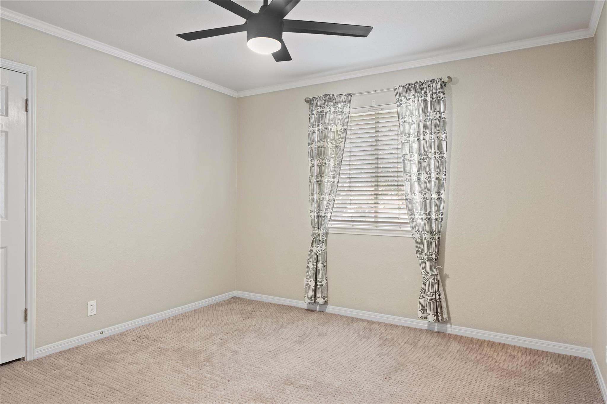 7124 Quimper Ln, Austin, TX 78749