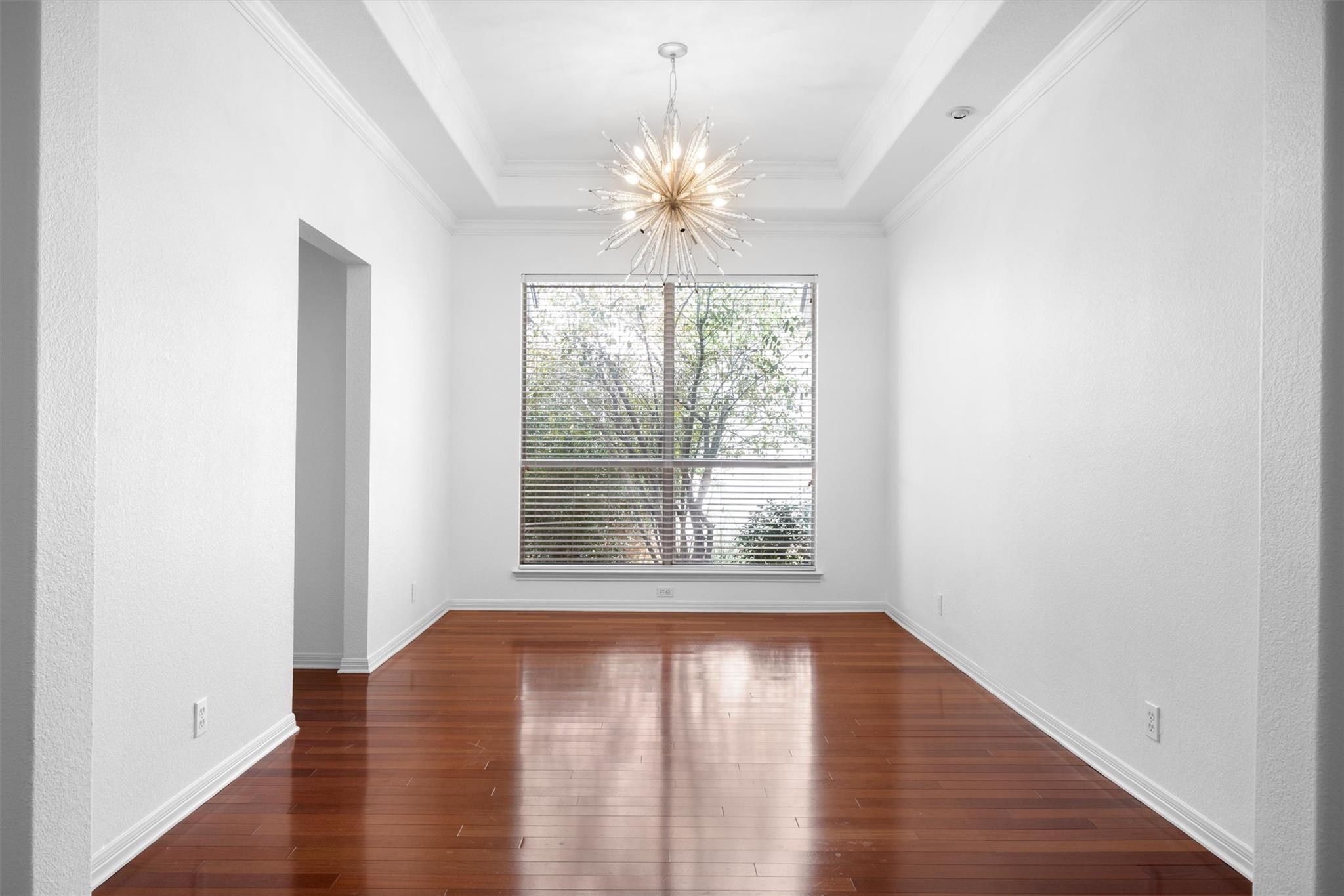 7124 Quimper Ln, Austin, TX 78749