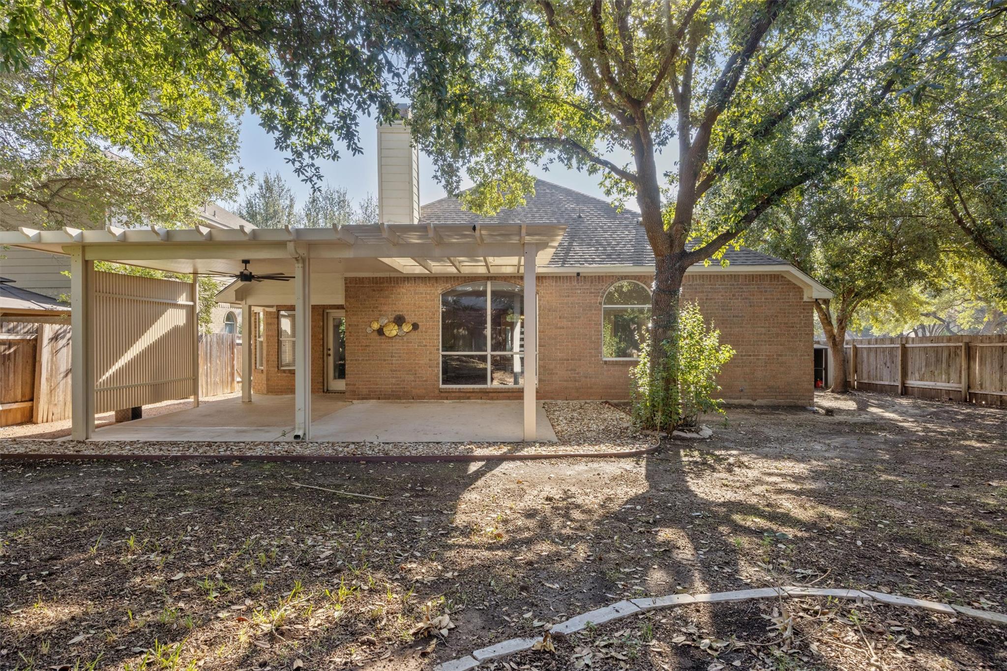 7124 Quimper Ln, Austin, TX 78749