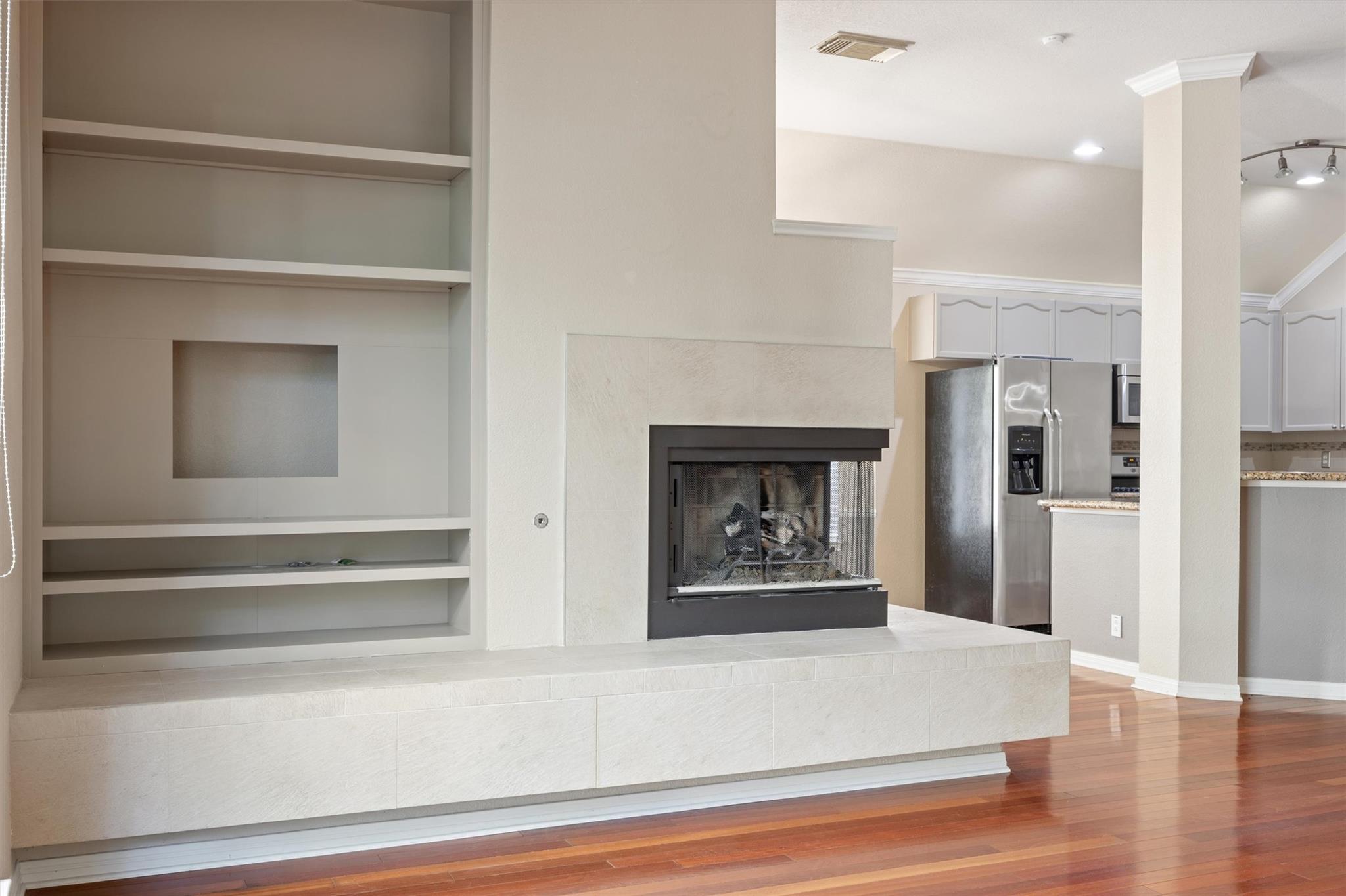 7124 Quimper Ln, Austin, TX 78749