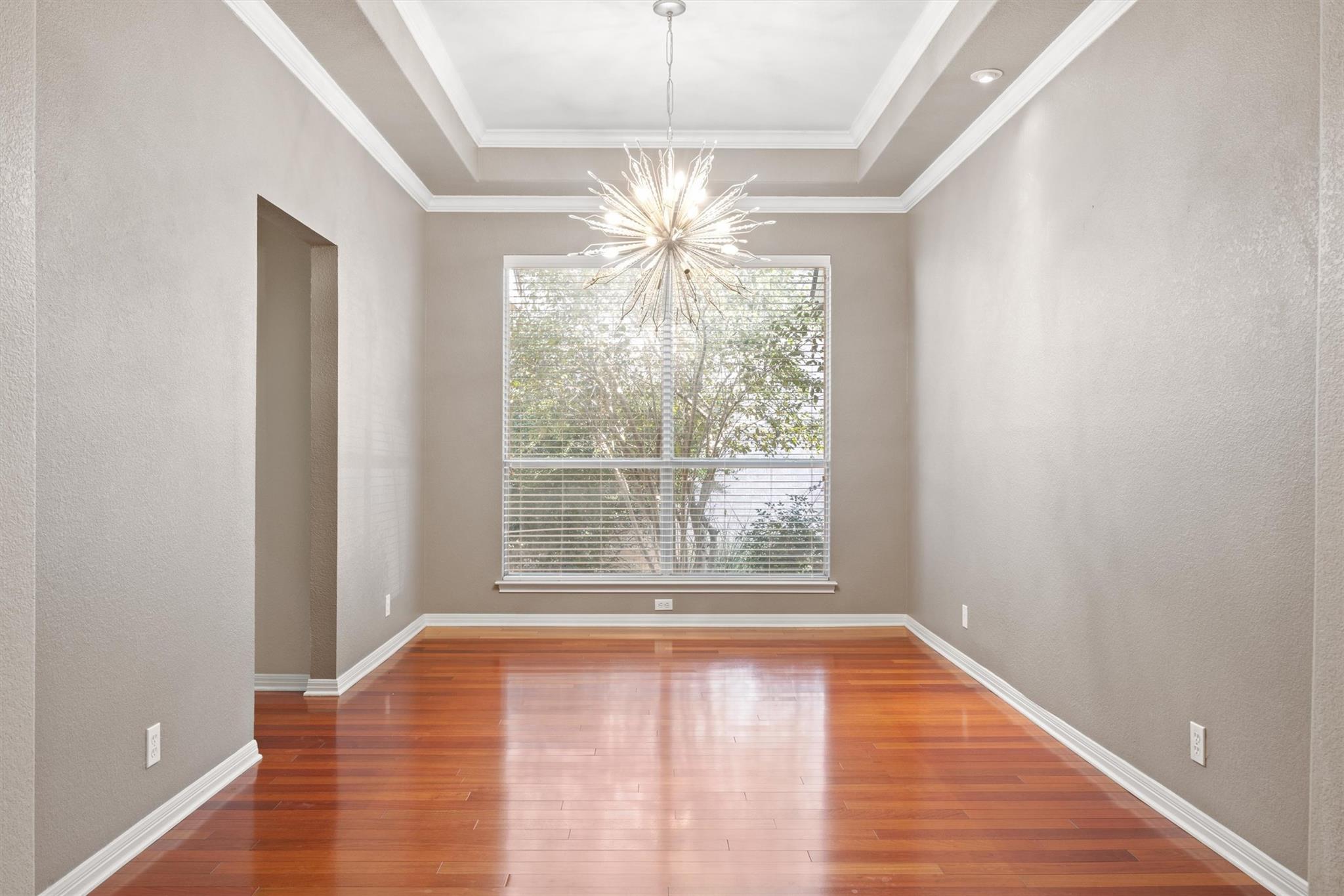 7124 Quimper Ln, Austin, TX 78749