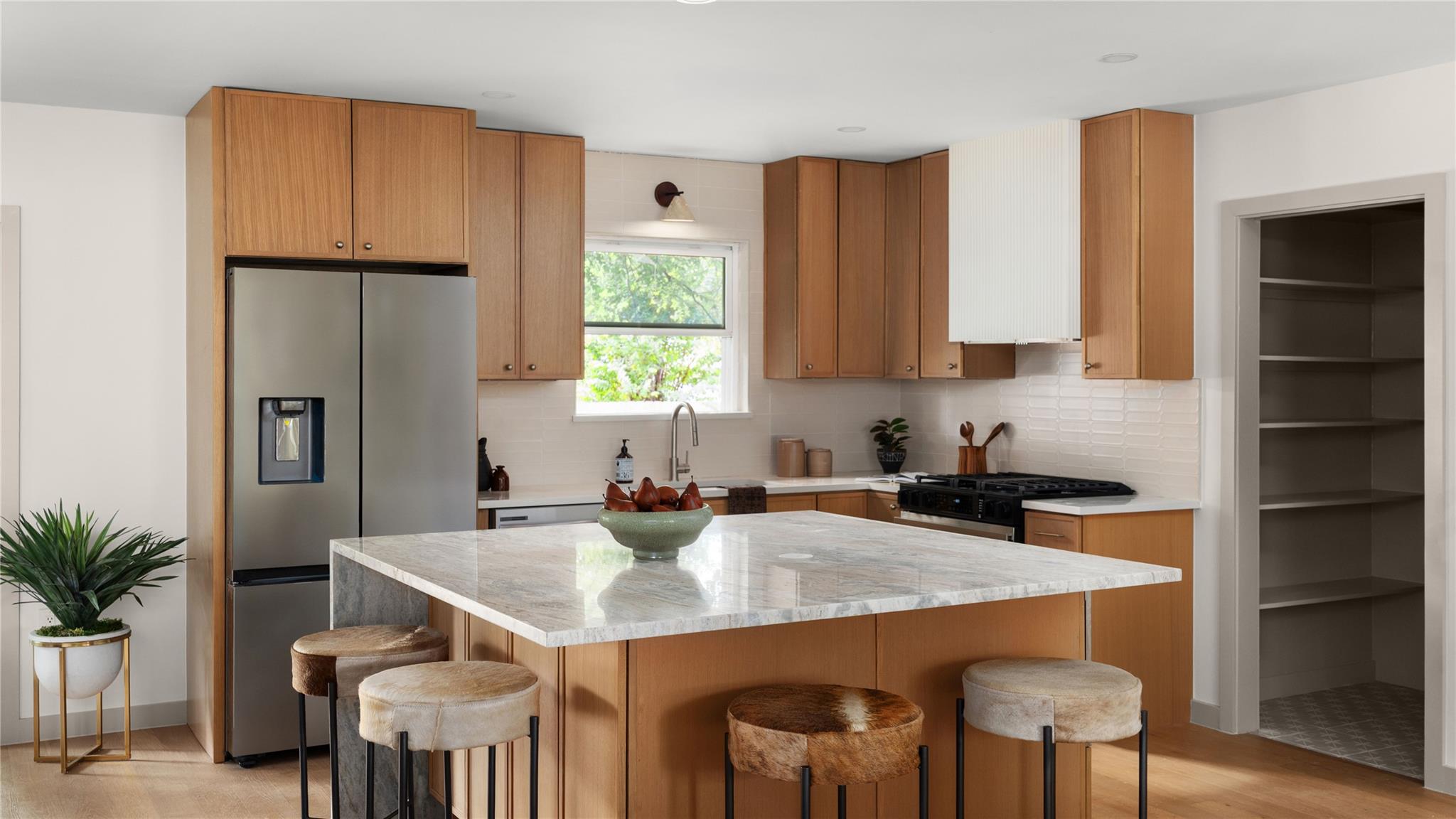 5504 Mapleleaf Dr, Austin, TX 78723