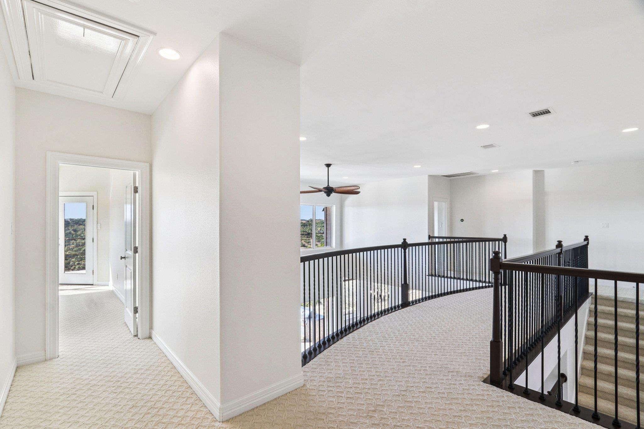 3207 Crystal Falls Pkwy, Leander, TX 78641