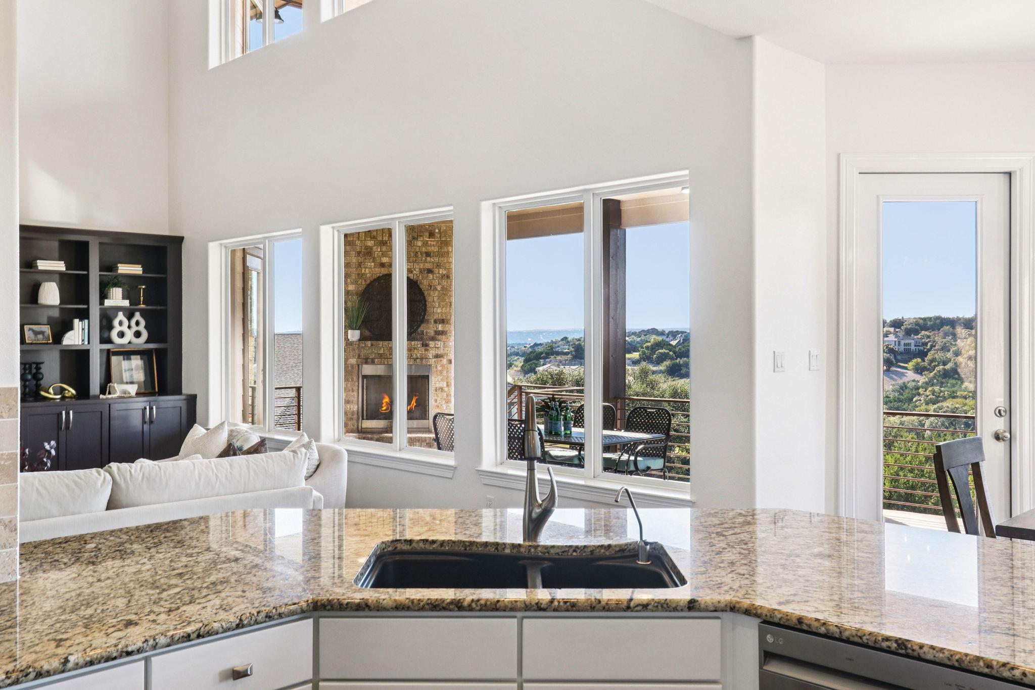 3207 Crystal Falls Pkwy, Leander, TX 78641