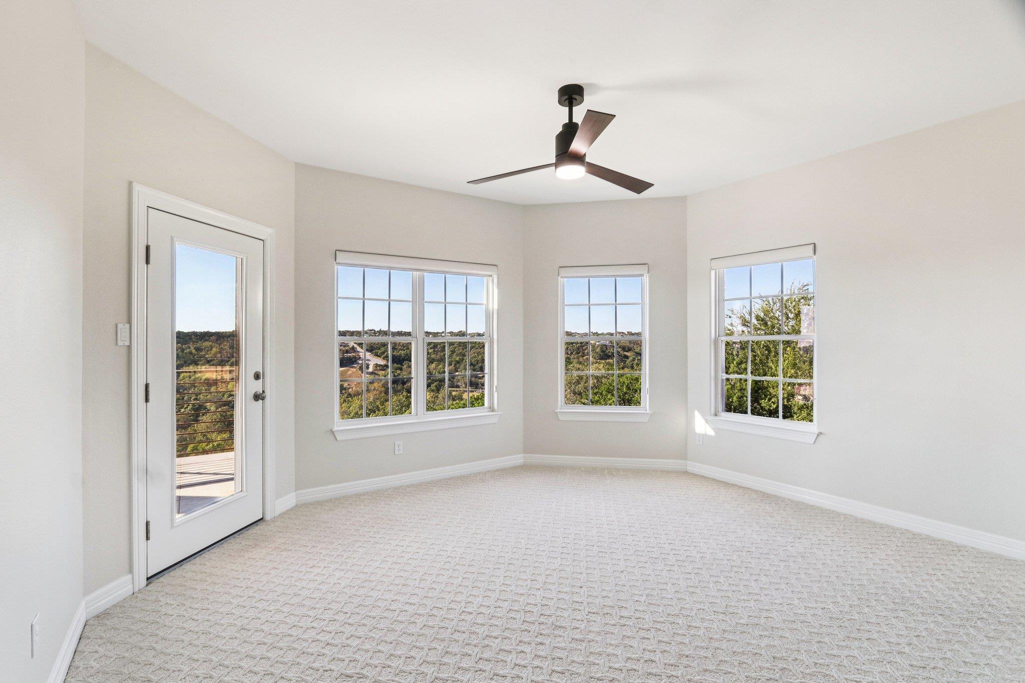 3207 Crystal Falls Pkwy, Leander, TX 78641