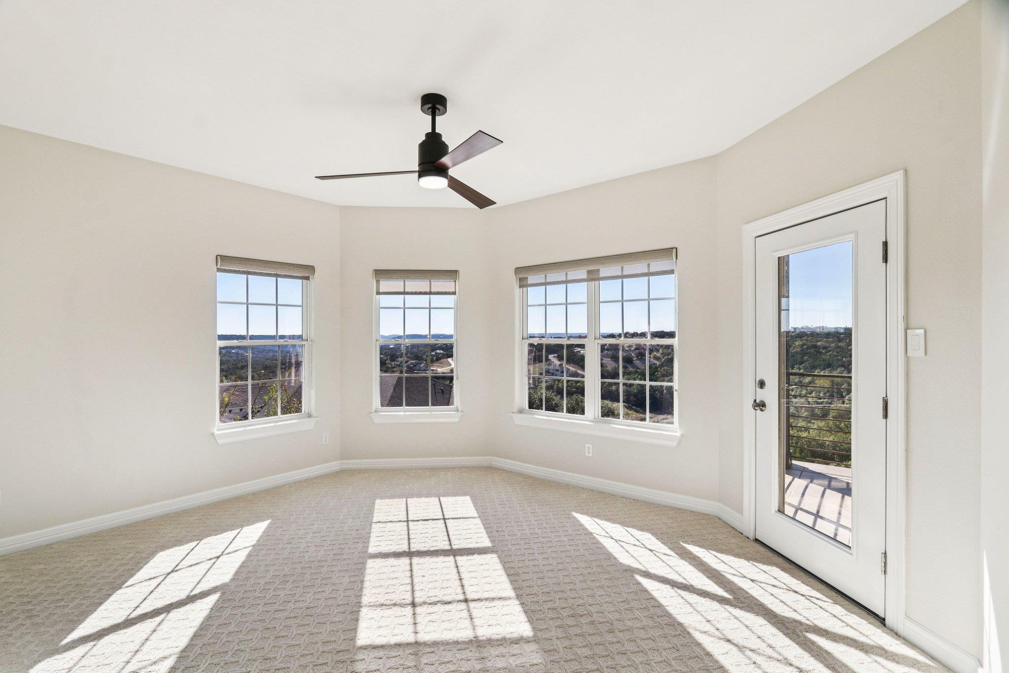 3207 Crystal Falls Pkwy, Leander, TX 78641