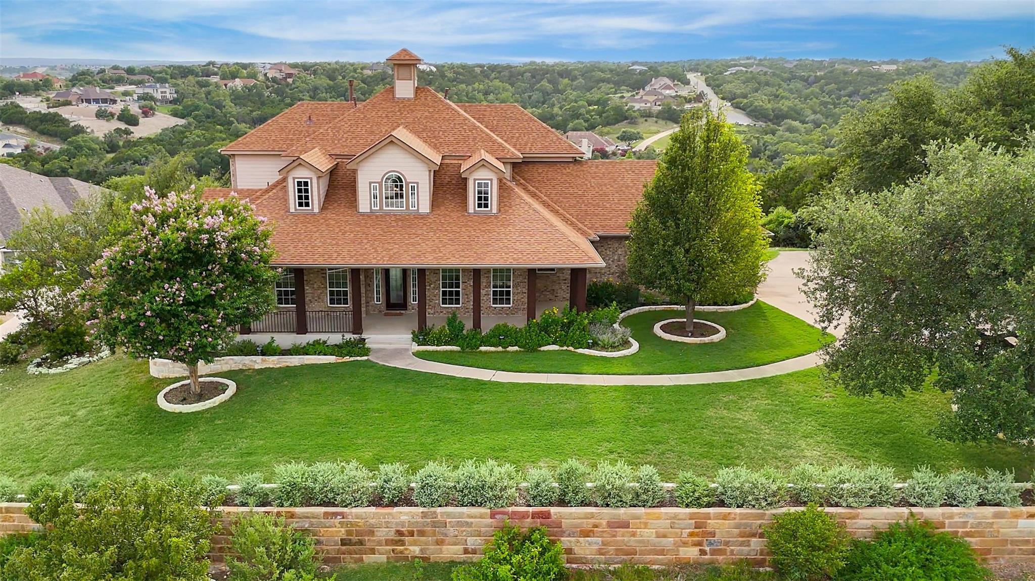 3207 Crystal Falls Pkwy, Leander, TX 78641