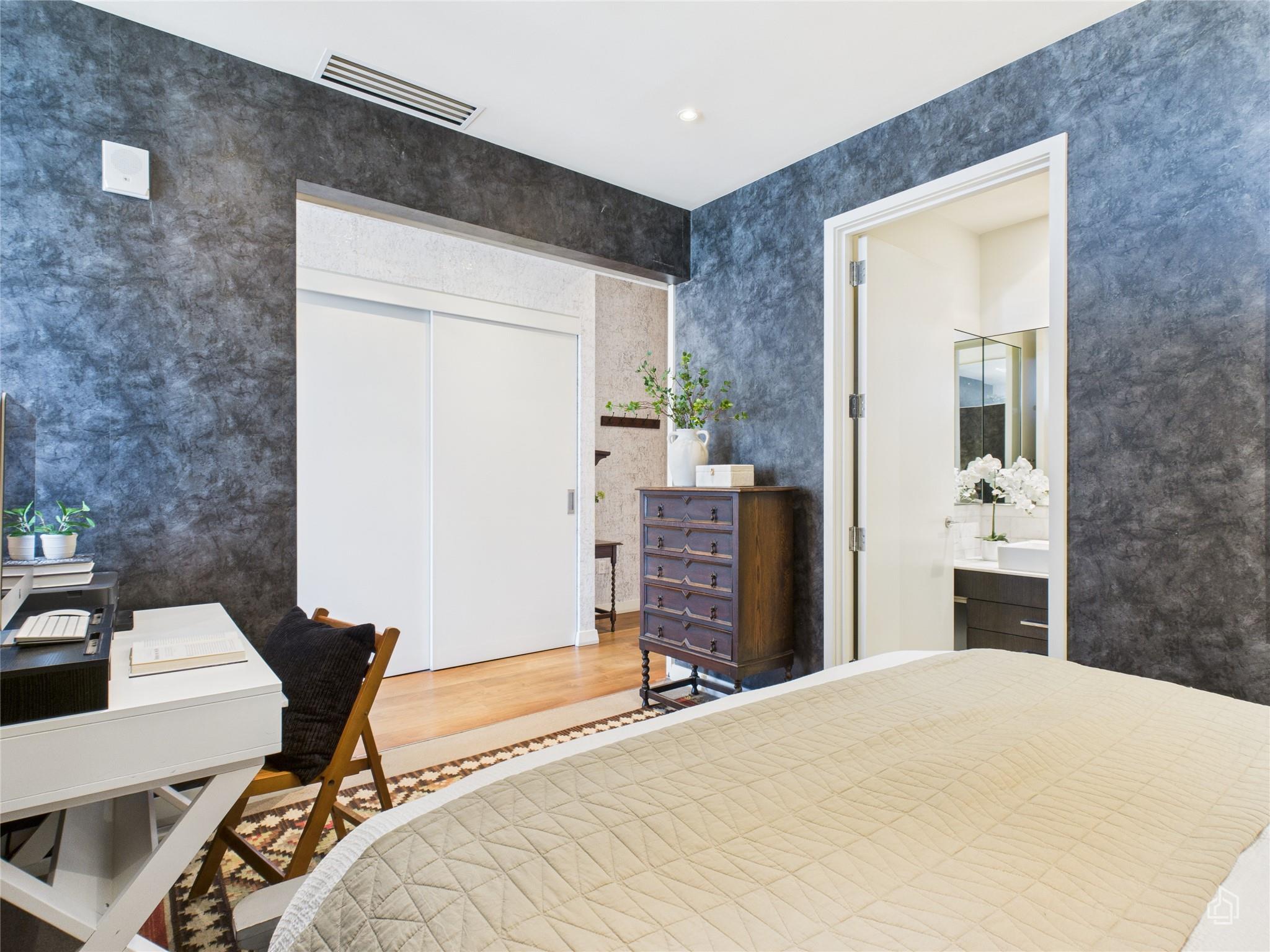 210 Lavaca St # 1809, Austin, TX 78701