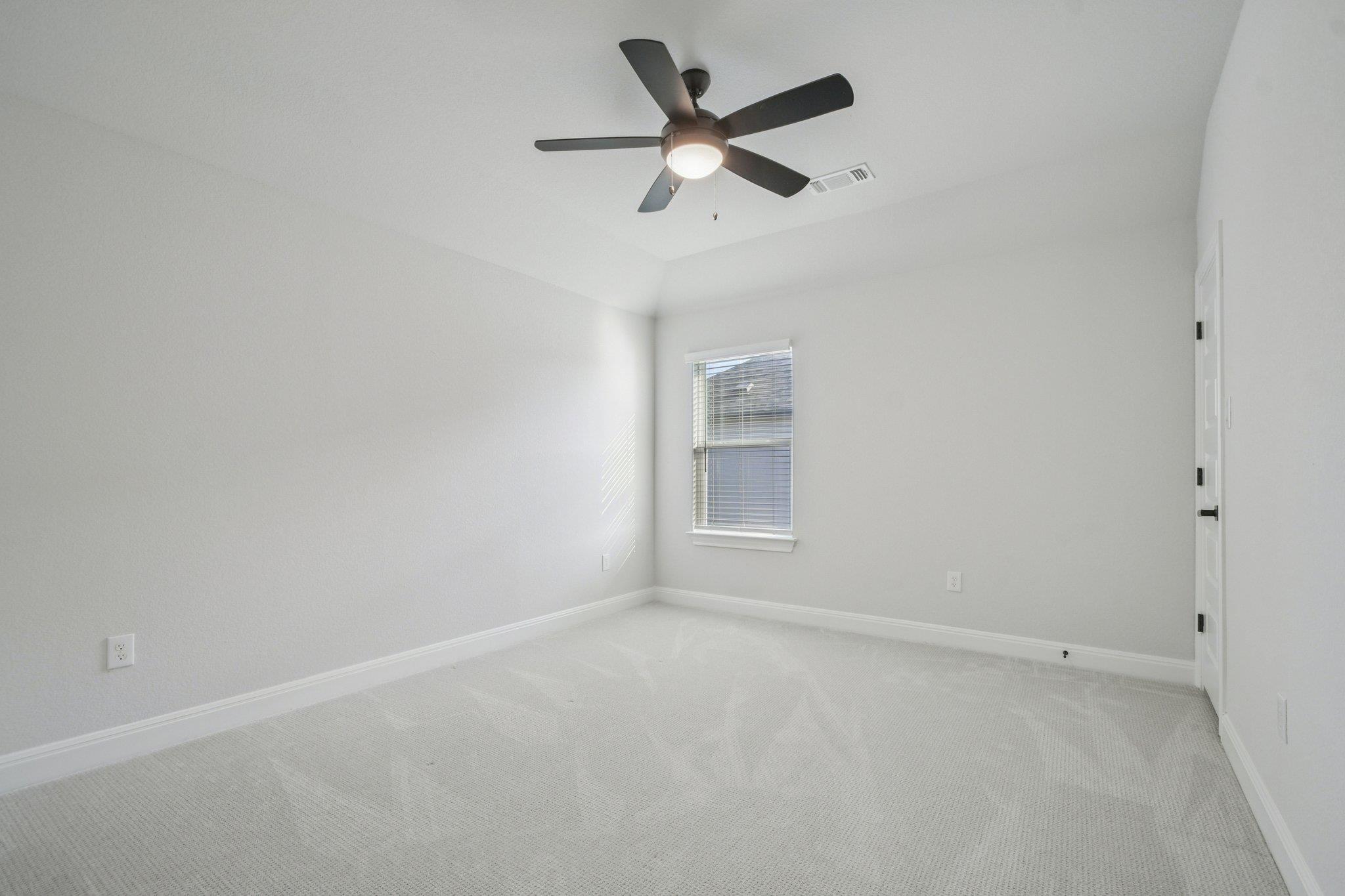 119 Nandina Path, Bastrop, TX 78602