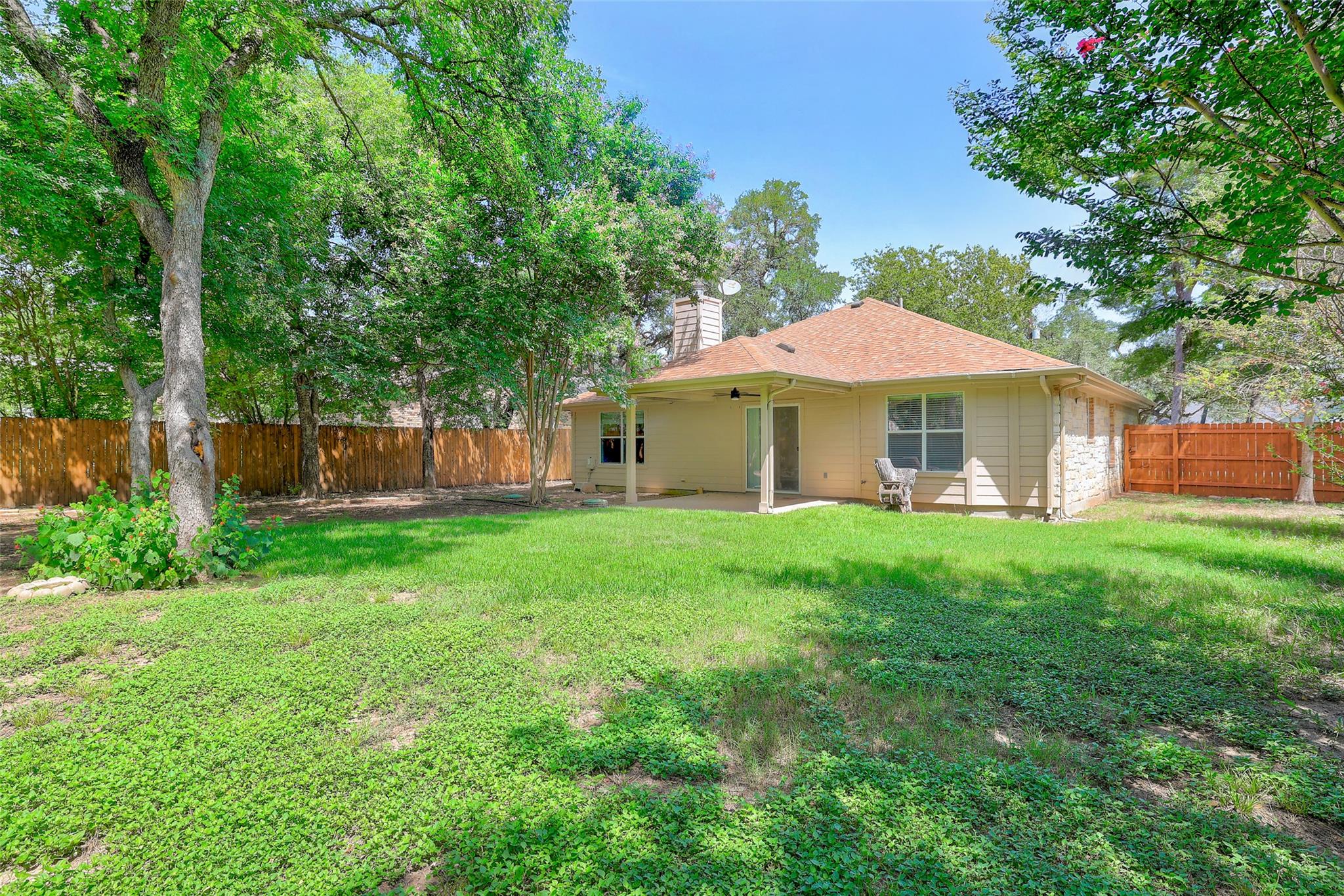 1106 Serenada Dr, Georgetown, TX 78628