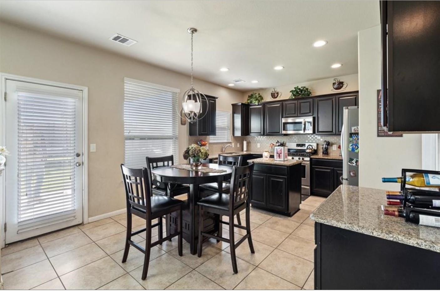 105 Cypress Bend Ct, Georgetown, TX 78626