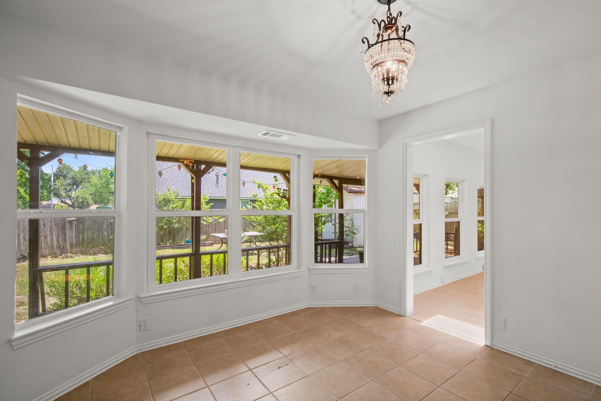 2109 Brandywine Ln, Austin, TX 78727