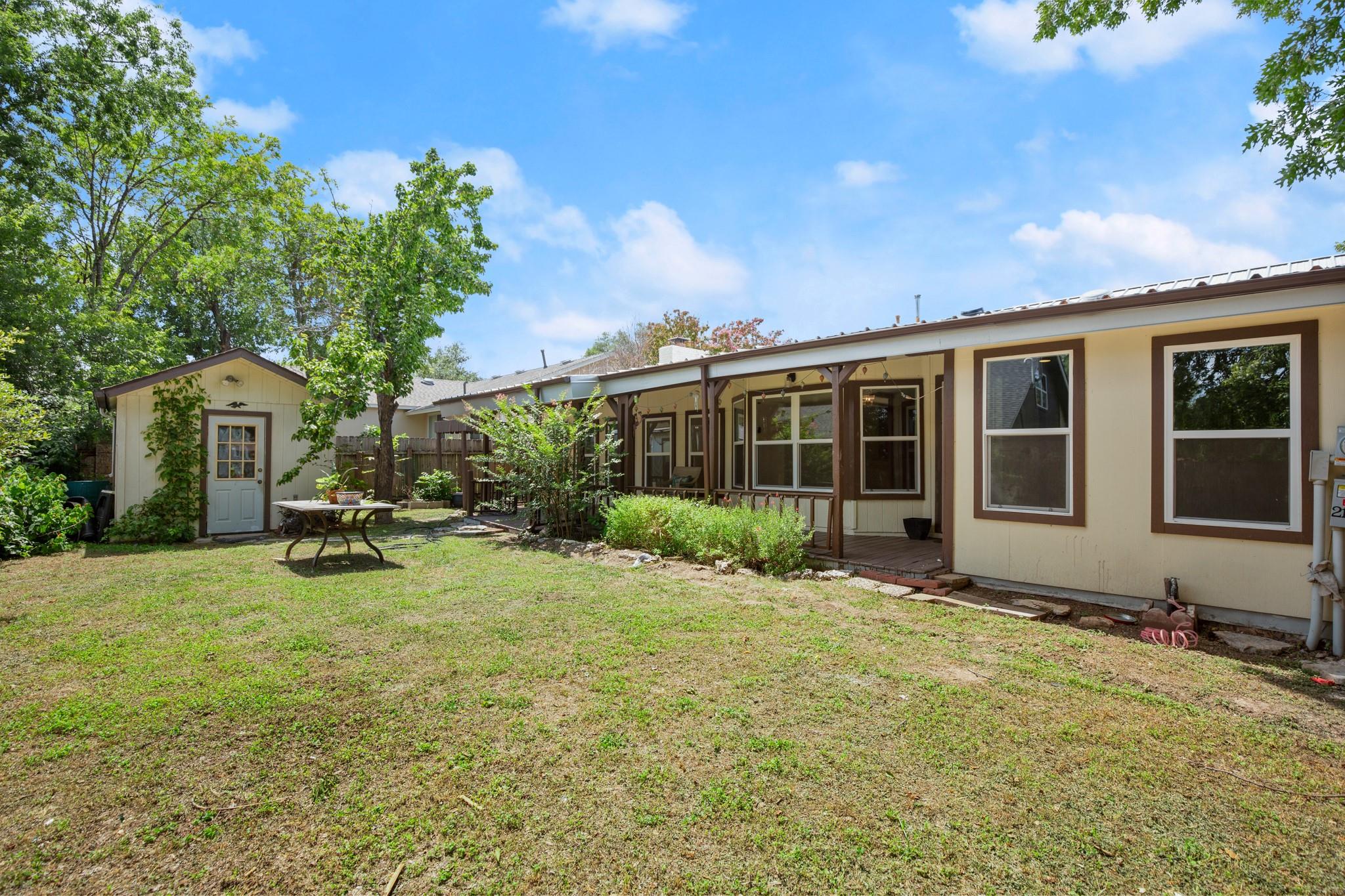 2109 Brandywine Ln, Austin, TX 78727