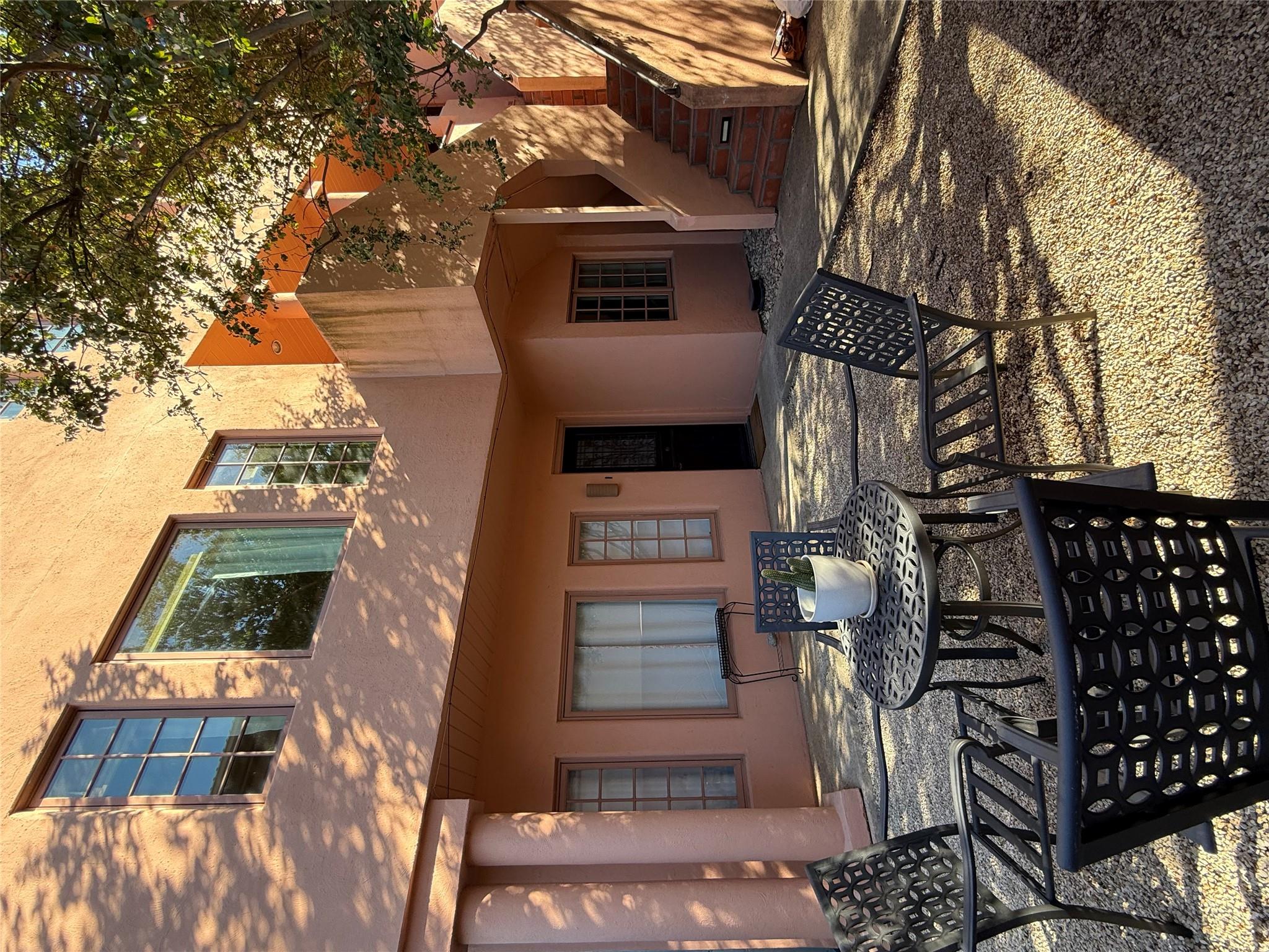 1506 W 13th St # 1, Austin, TX 78703